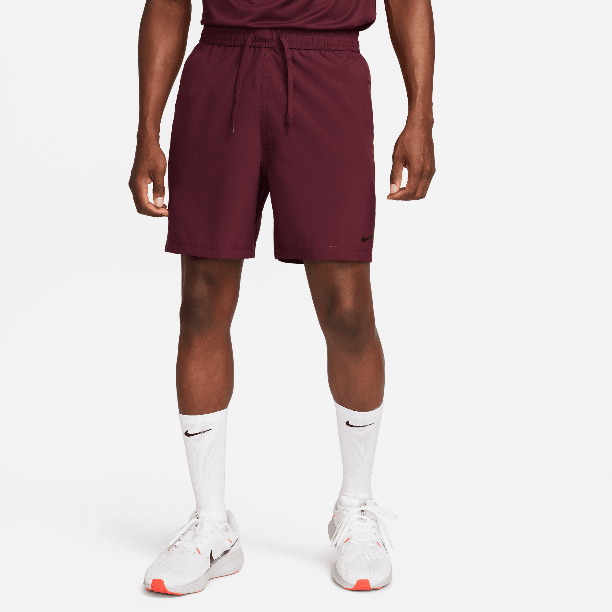Maroon top nike shorts