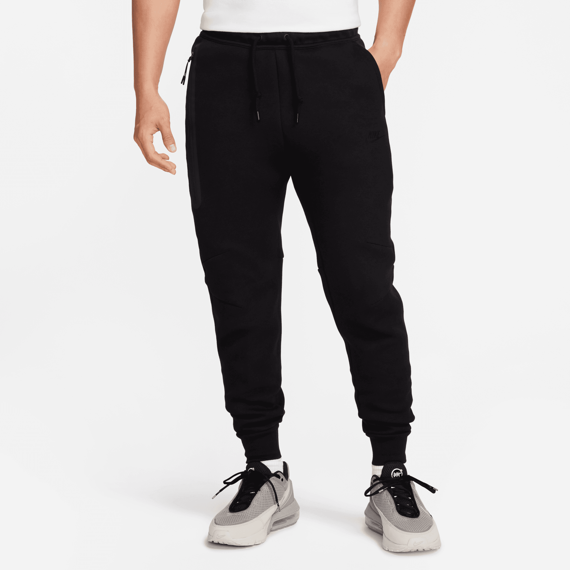 NIKE SPORTSWEAR TECH FLEECE MEN S SLIM FIT JOGGERS BLACK BLACK