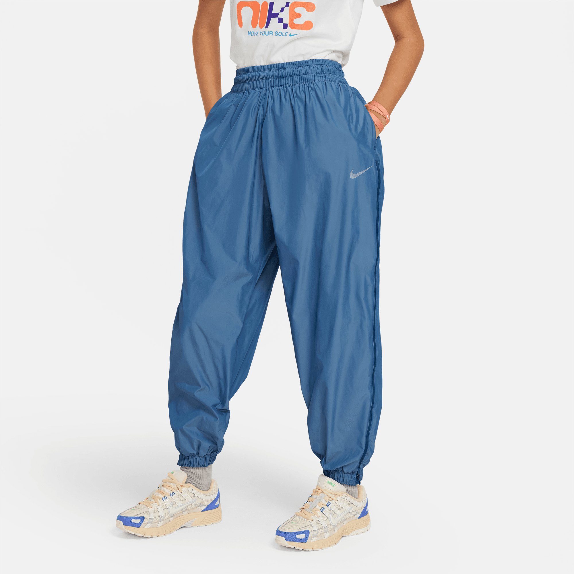 NIKE SPORTSWEAR BIG KIDS GIRLS WOVEN PANTS LT ARMORY BLUE