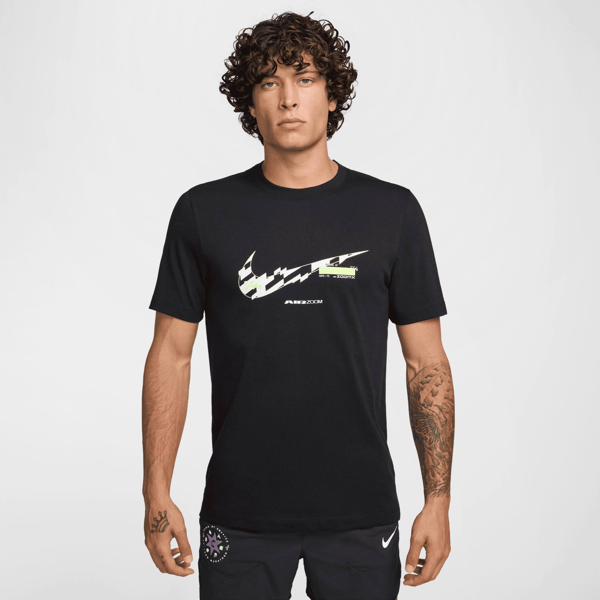 ★Nike★ Men's Running T-Shirt HJ3685-010 NIKE MEN'S RUNNING T-SHIRT – Park Access