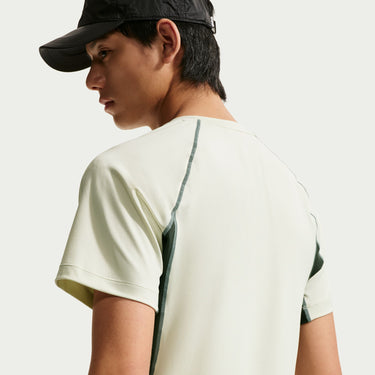 NIKE ACG "WILDSEE" MEN'S DRI-FIT SHORT-SLEEVE BASE LAYER TOP