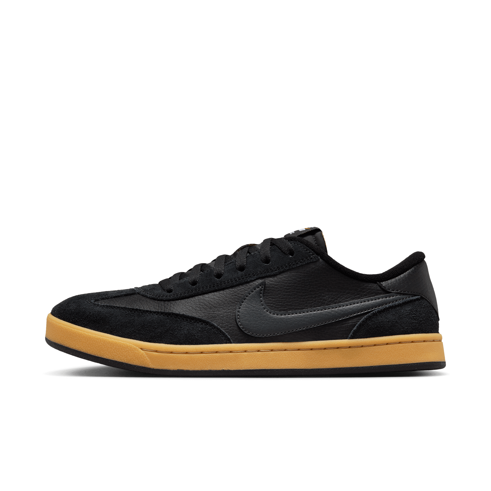 NIKE SB FC CLASSIC SKATE SHOES