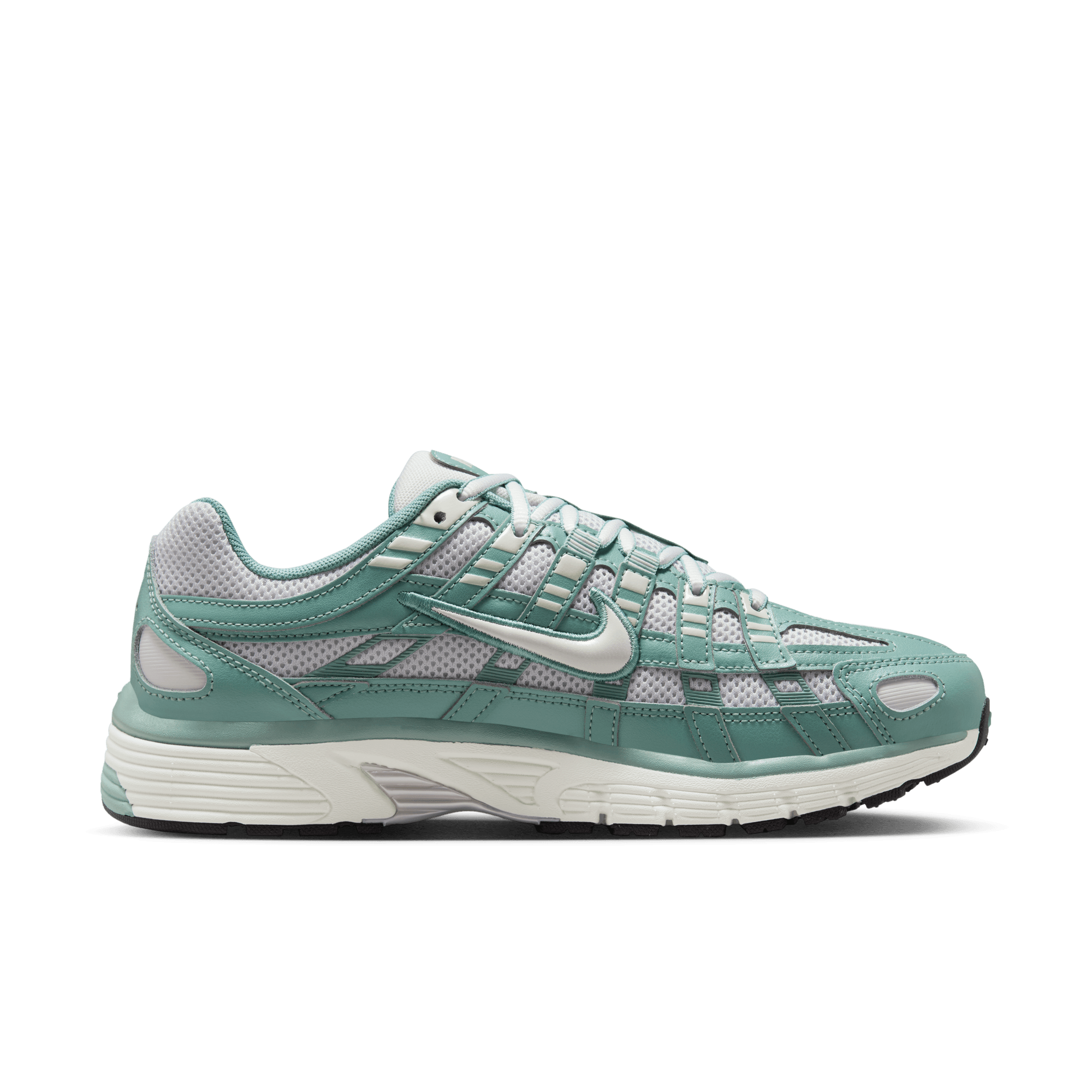 NIKE P-6000 WOMEN'S SHOES