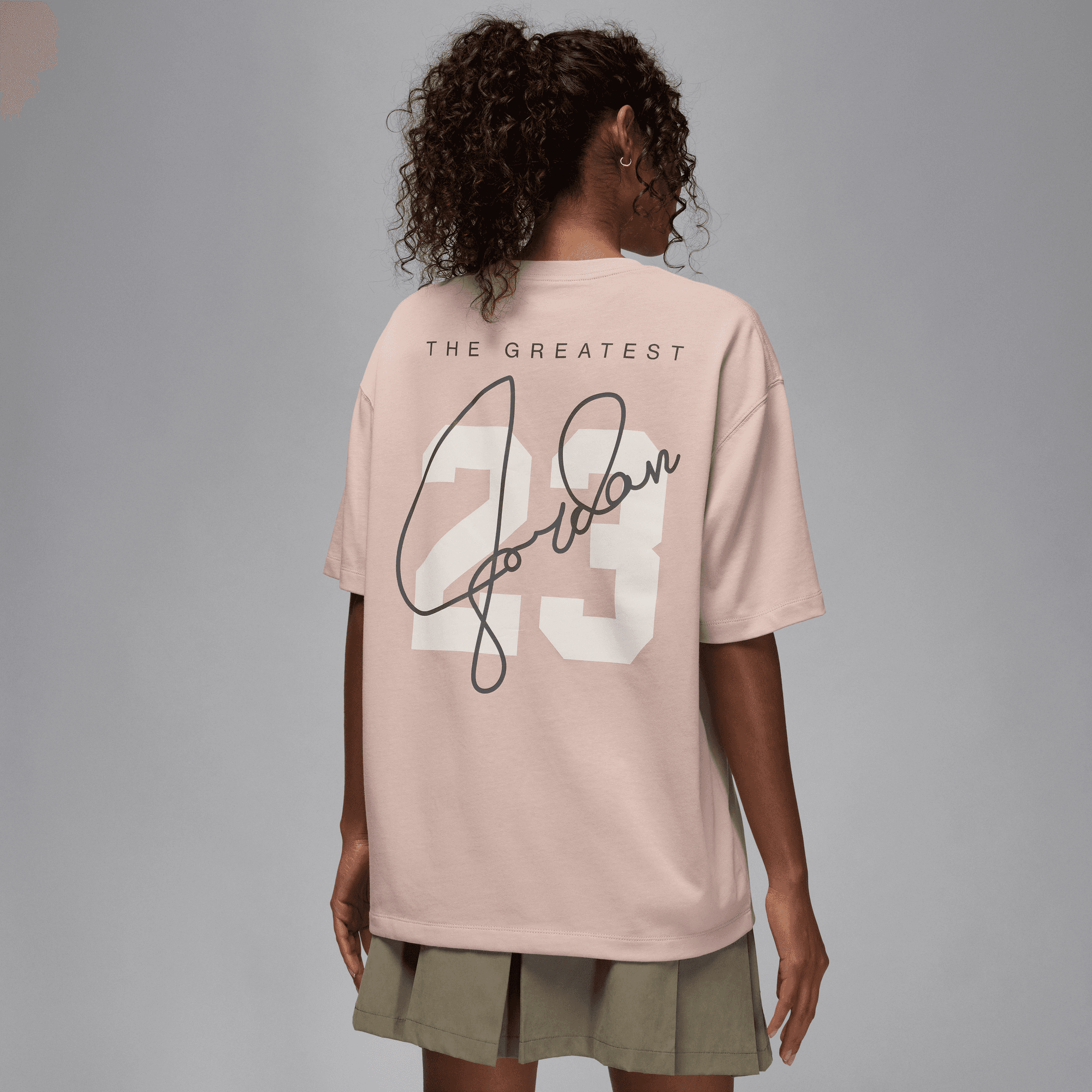 JORDAN ESSENTIALS WOMEN'S SHORT-SLEEVE GRAPHIC T-SHIRT