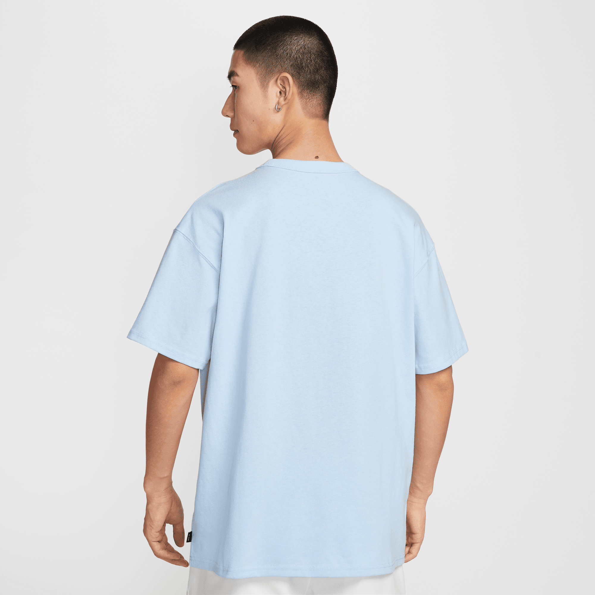 NIKE SPORTSWEAR PREMIUM ESSENTIALS MEN'S T-SHIRT