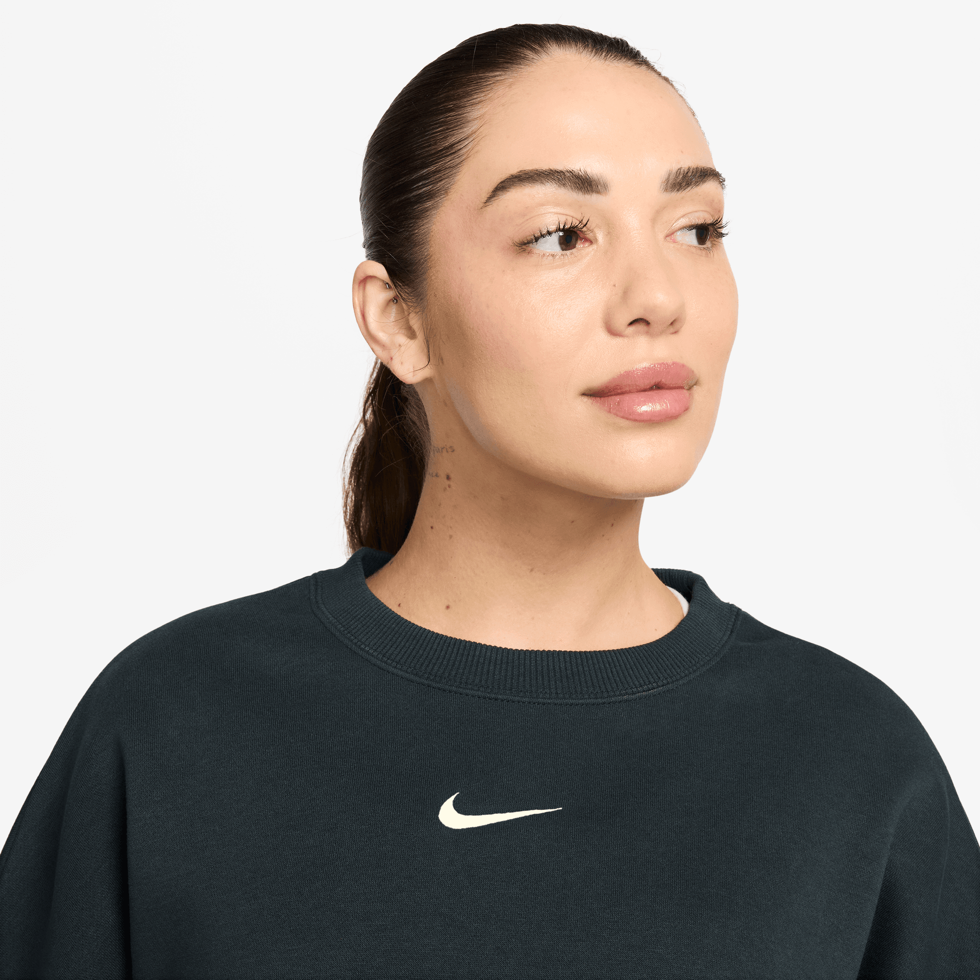 NIKE SPORTSWEAR PHOENIX FLEECE WOMEN'S OVER-OVERSIZED CREWNECK SWEATSHIRT