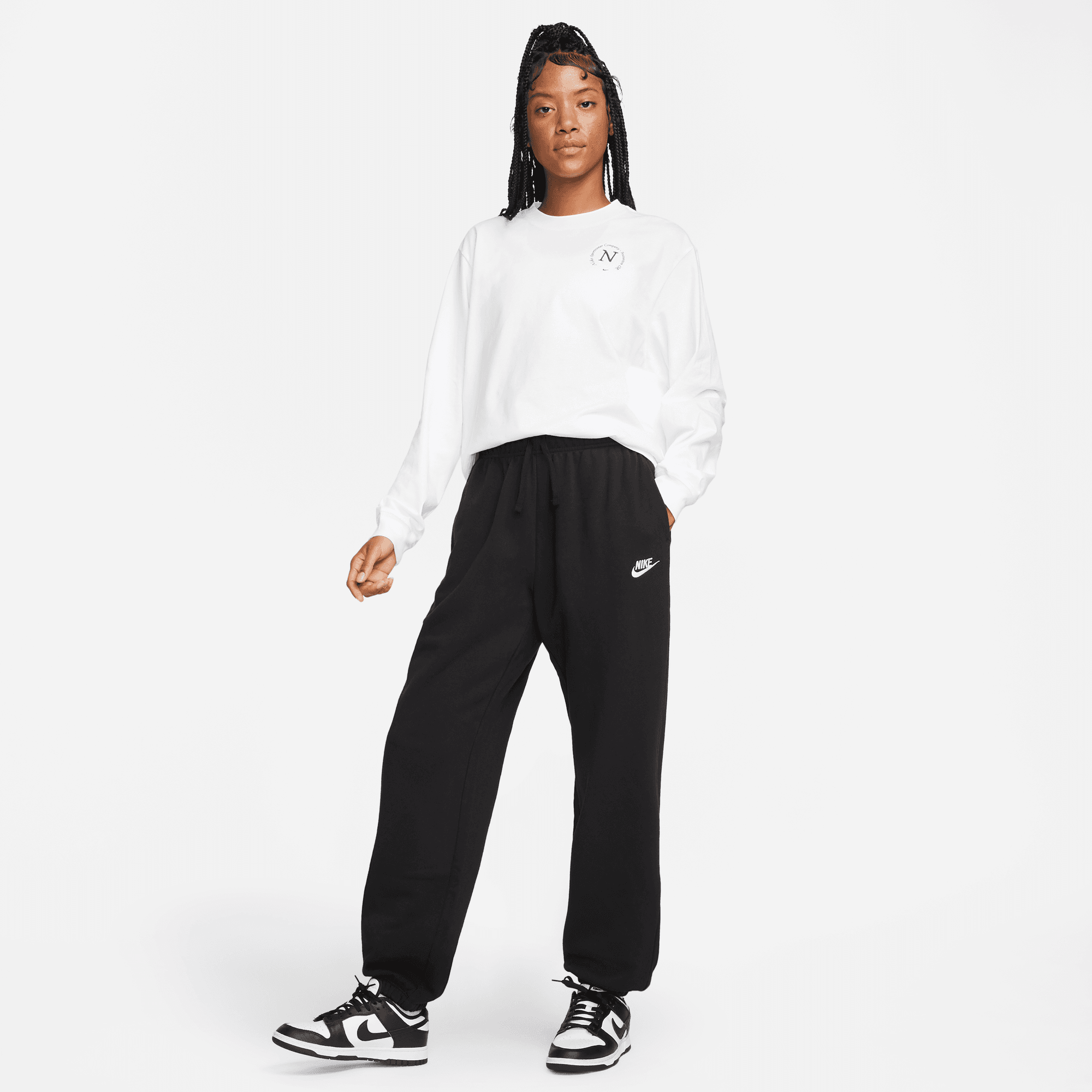 NIKE SPORTSWEAR CLUB FLEECE WOMEN S MID RISE OVERSIZED SWEATPANTS