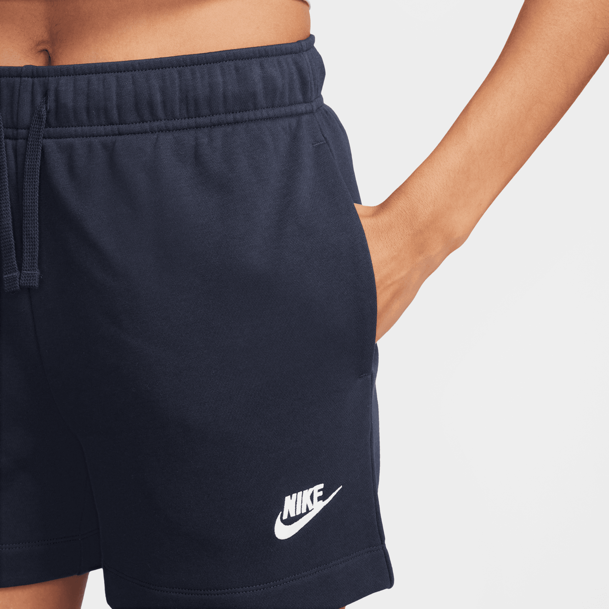 NIKE SPORTSWEAR CLUB FLEECE WOMEN'S MID-RISE SHORTS