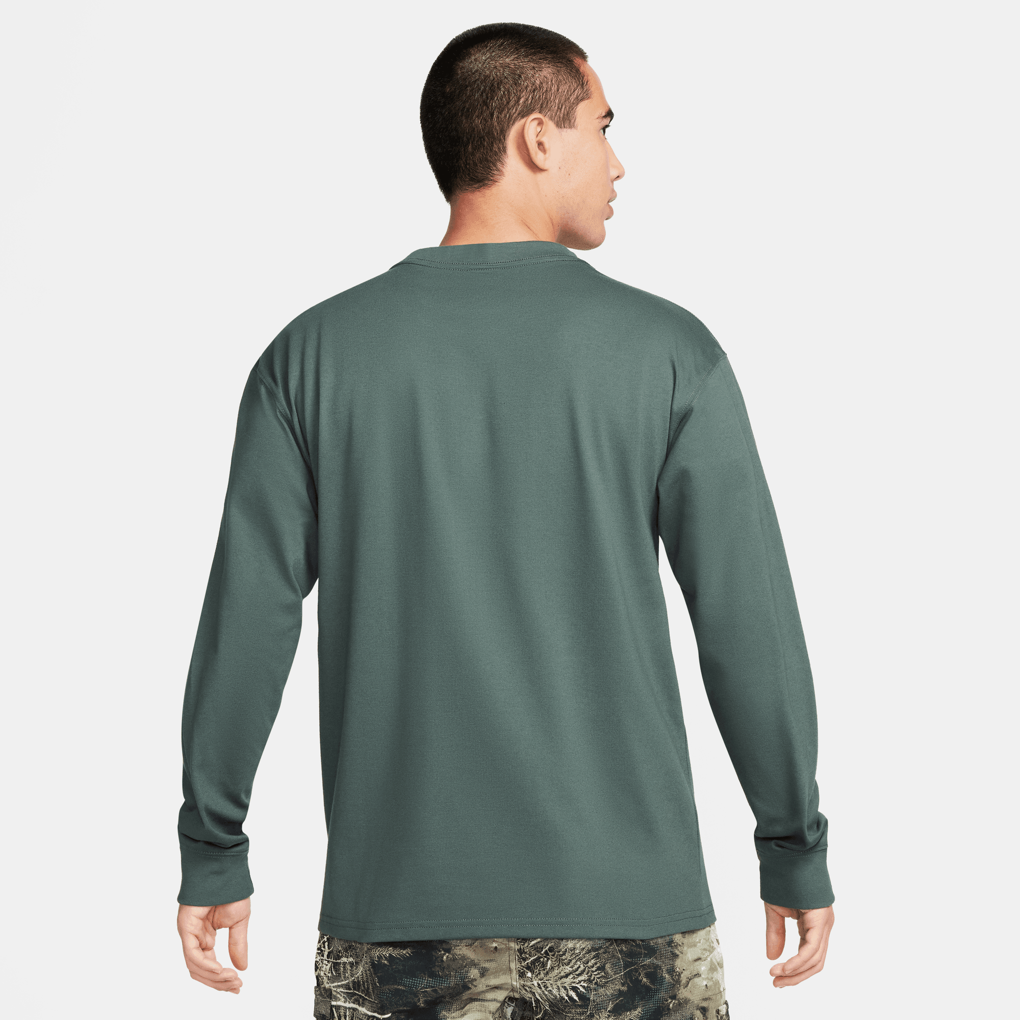 Nike ACG Lungs Men's Long-Sleeve T-Shirt.