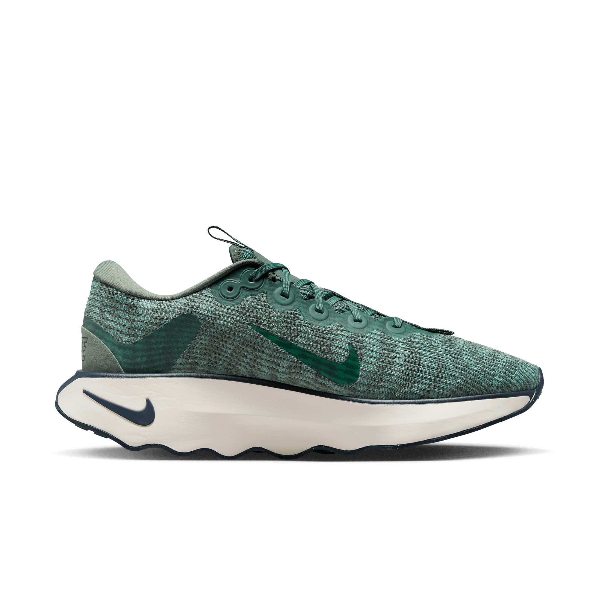 NIKE MOTIVA MEN'S WALKING SHOES