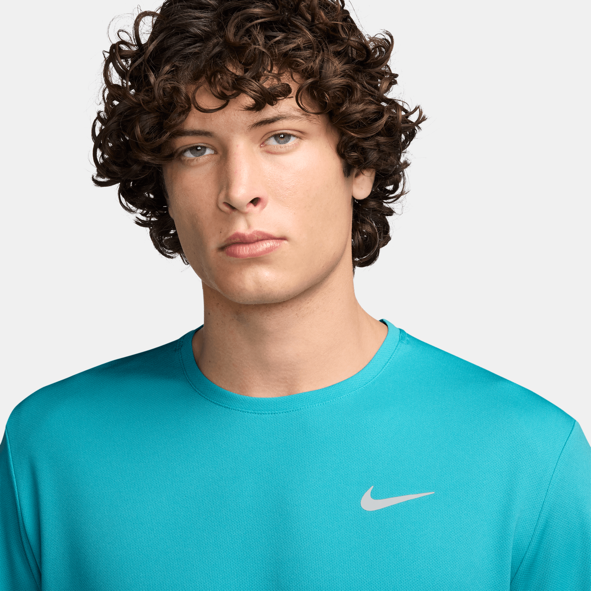 NIKE DRI-FIT UV MILER MEN'S SHORT-SLEEVE RUNNING TOP