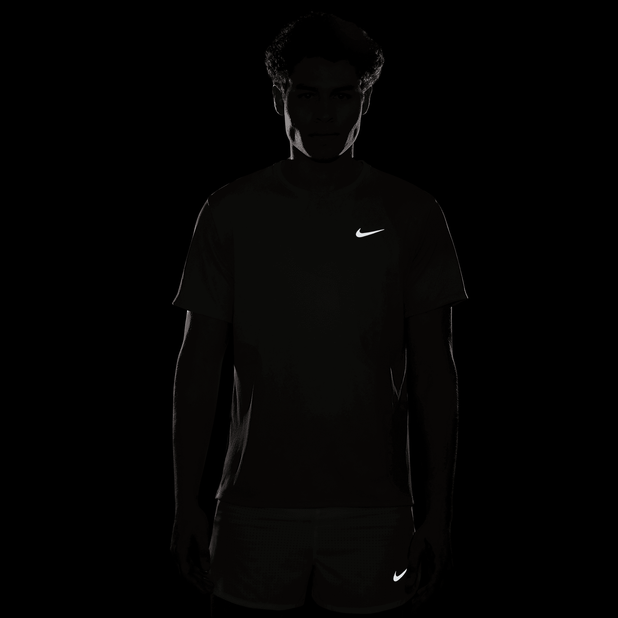 NIKE DRI-FIT UV MILER MEN'S SHORT-SLEEVE RUNNING TOP