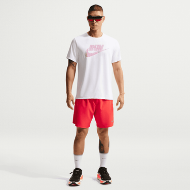 NIKE DRI-FIT CHALLENGER MEN'S 7" BRIEF-LINED VERSATILE SHORTS