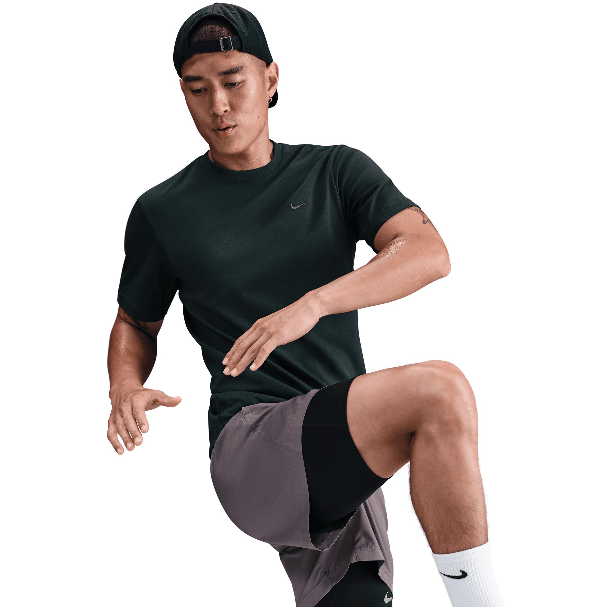 NIKE DRI-FIT PRIMARY MEN'S TRAINING T-SHIRT