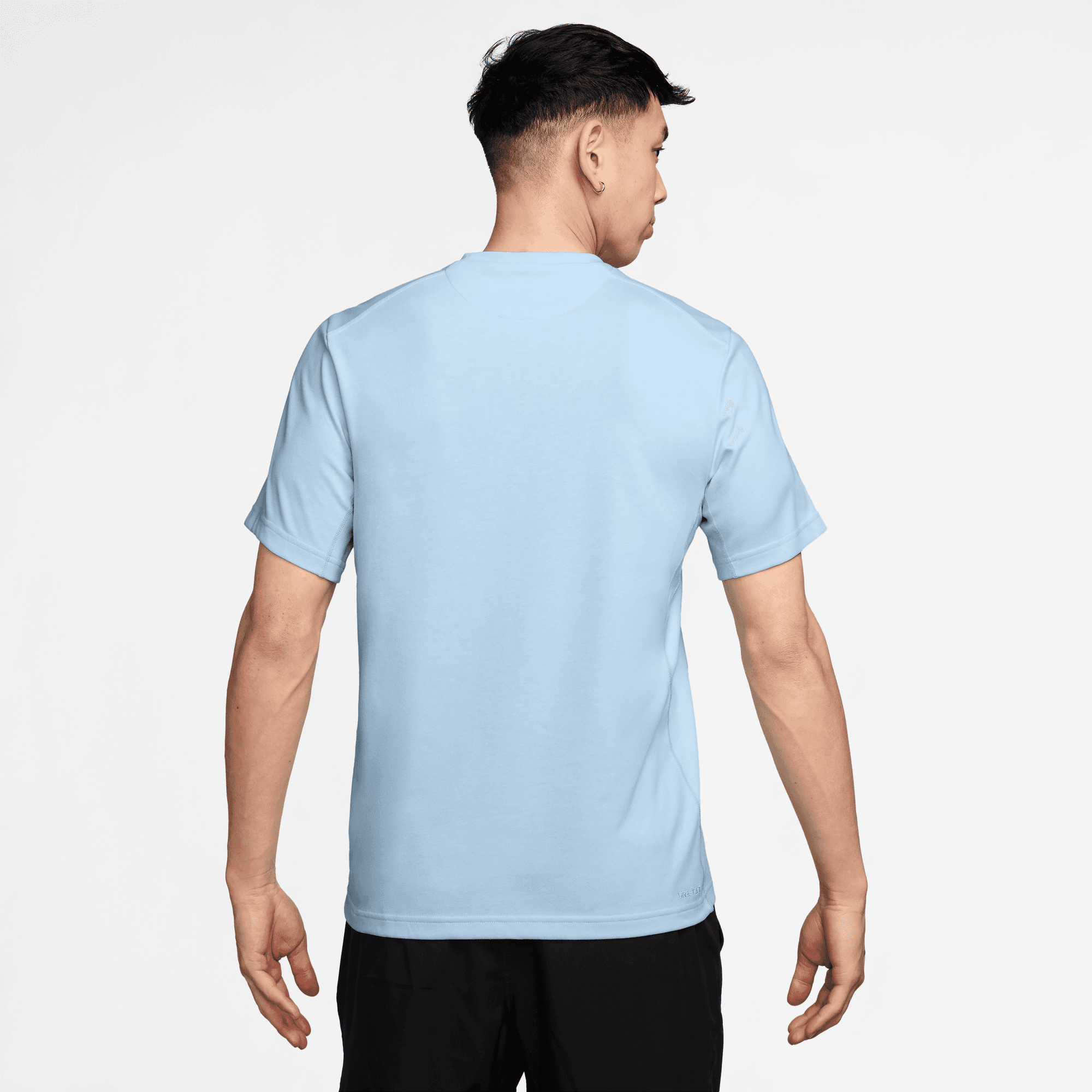 NIKE DRI-FIT PRIMARY MEN'S TRAINING T-SHIRT