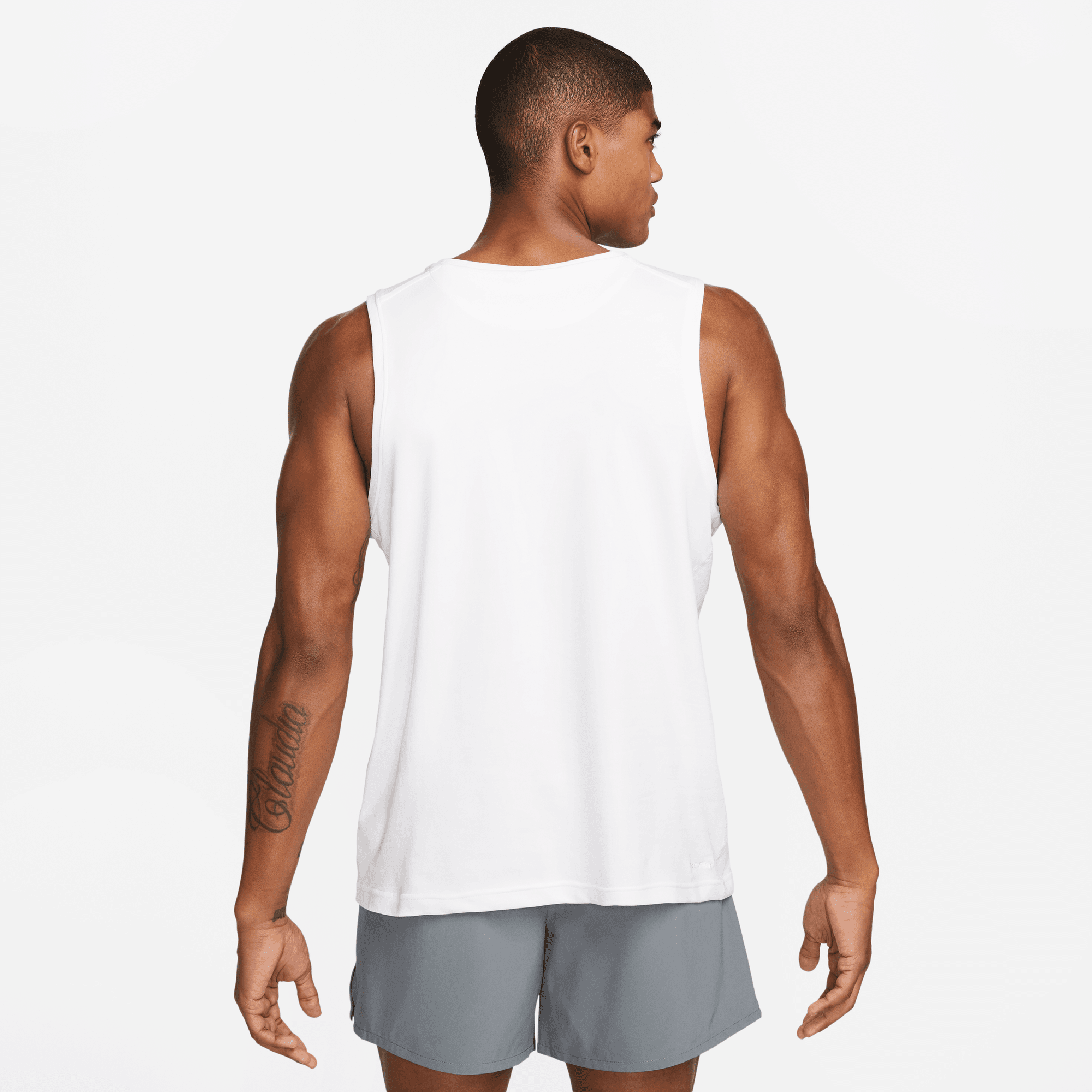 NIKE PRIMARY MEN'S DRI-FIT VERSATILE TANK