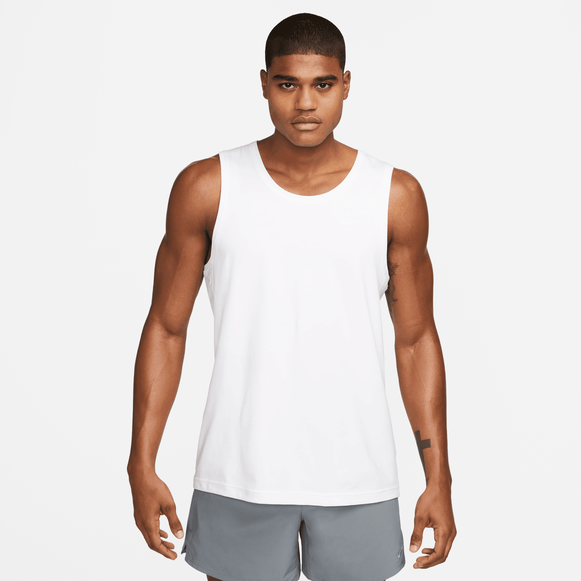 NIKE PRIMARY MEN'S DRI-FIT VERSATILE TANK