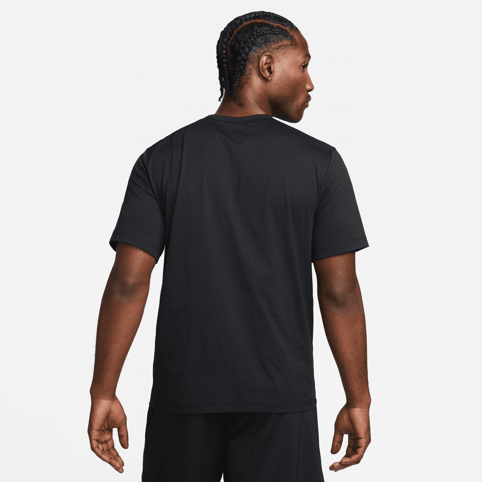 NIKE HYVERSE MEN'S DRI-FIT UV SHORT-SLEEVE VERSATILE TO P