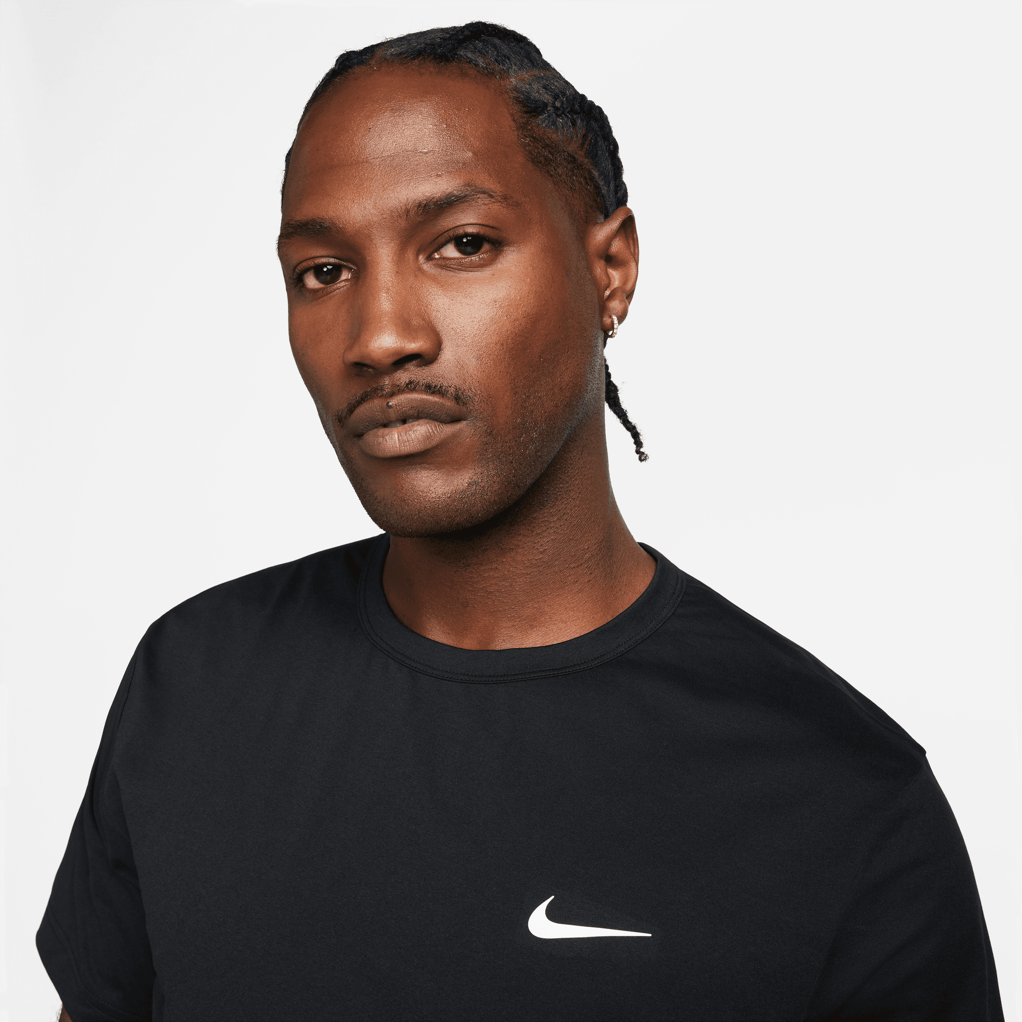 NIKE HYVERSE MEN'S DRI-FIT UV SHORT-SLEEVE VERSATILE TO P