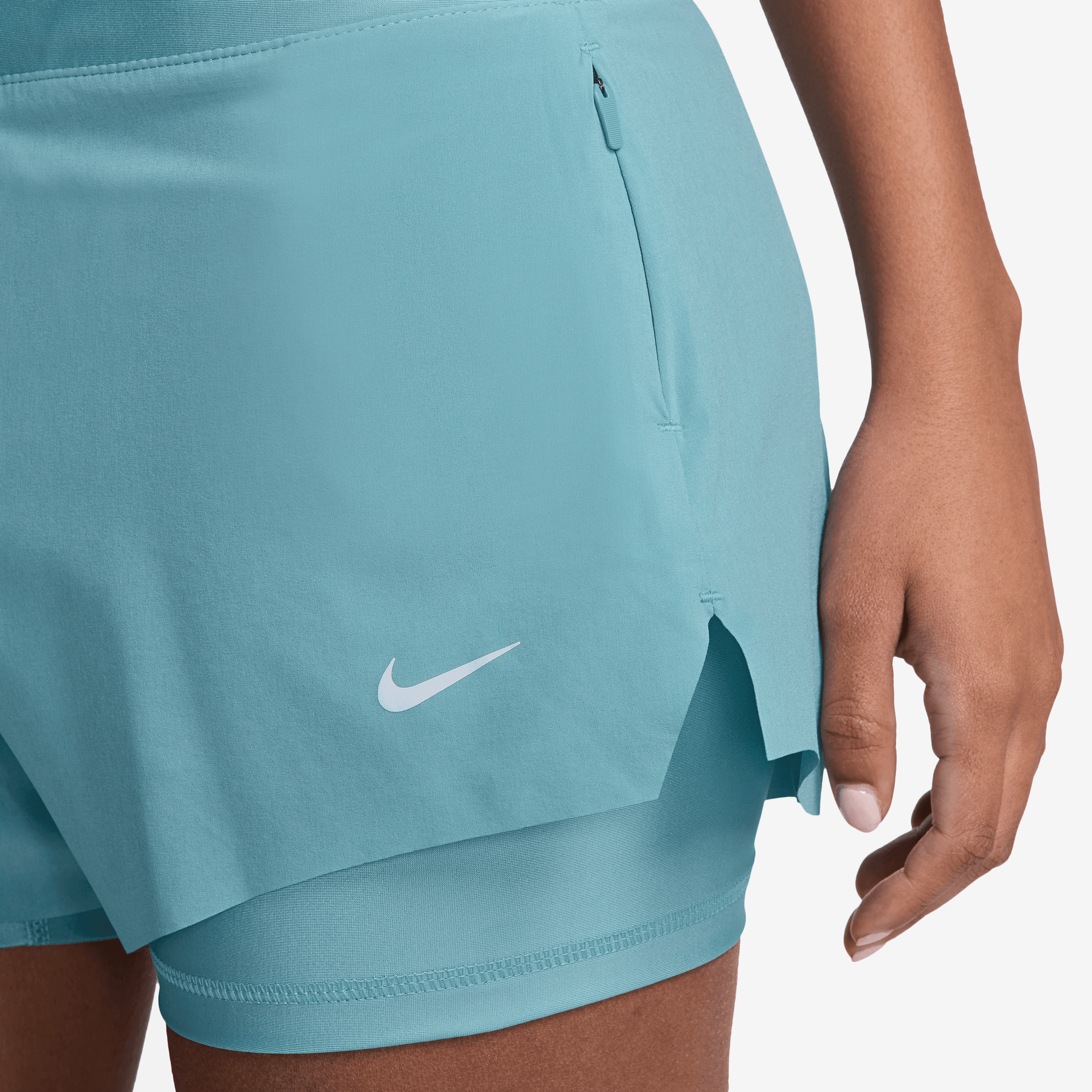 NIKE DRI-FIT SWIFT WOMEN'S MID-RISE 3" 2-IN-1 RUNNING SHORTS WITH POCKETS