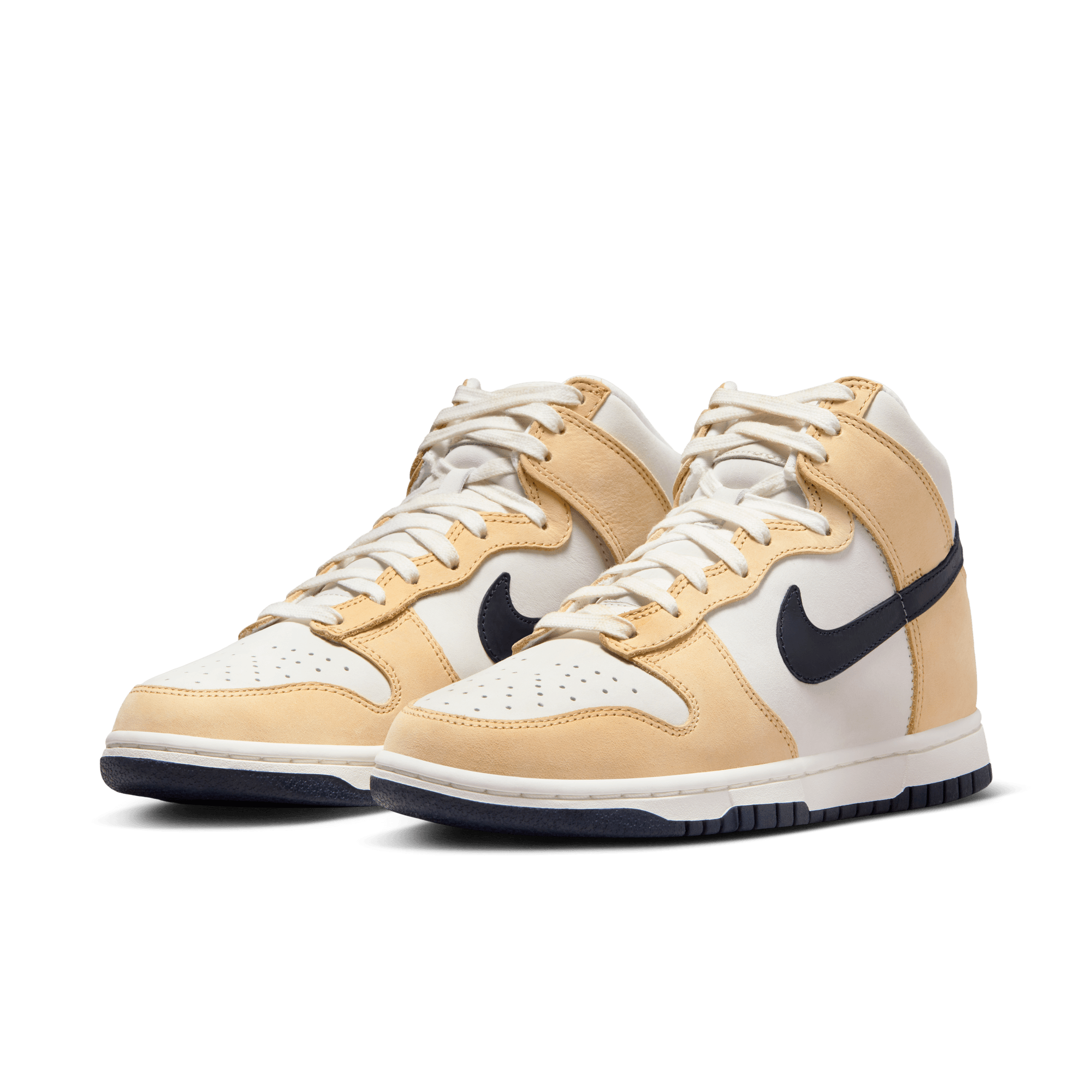 Nike dunk sales high premium shoes