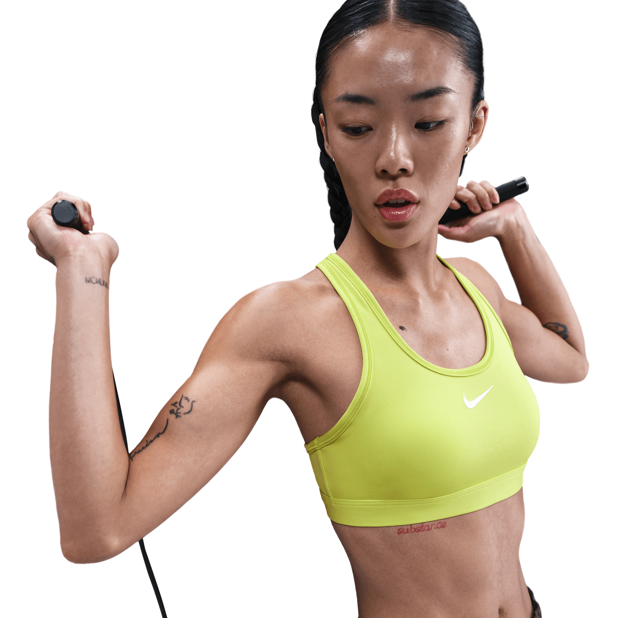 NIKE SWOOSH MEDIUM SUPPORT WOMEN'S PADDED SPORTS BRA