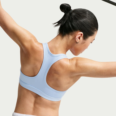 NIKE SWOOSH MEDIUM SUPPORT WOMEN'S PADDED SPORTS BRA