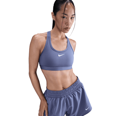NIKE SWOOSH MEDIUM SUPPORT WOMEN'S PADDED SPORTS BRA