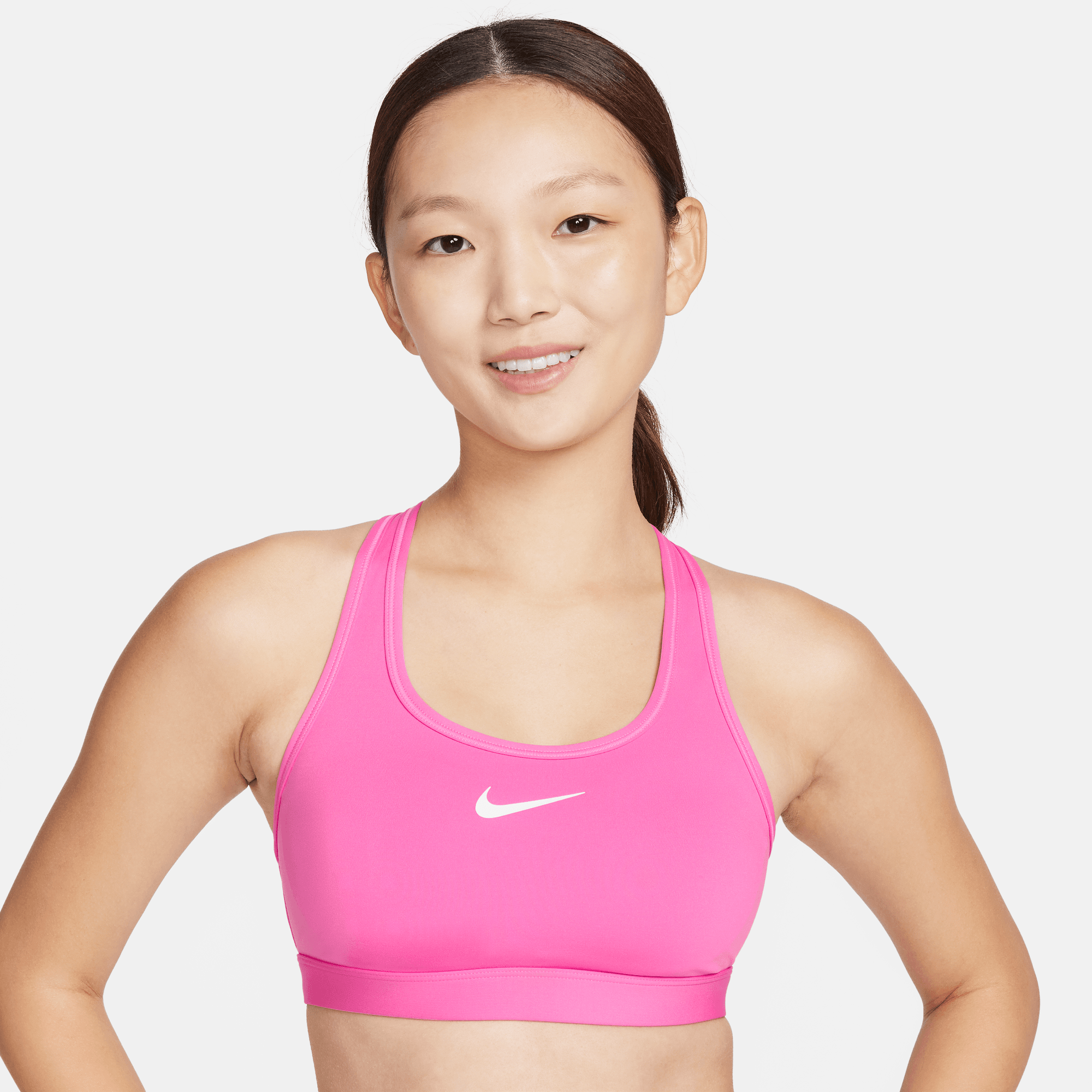 NIKE SWOOSH MEDIUM SUPPORT WOMEN'S PADDED SPORTS BRA