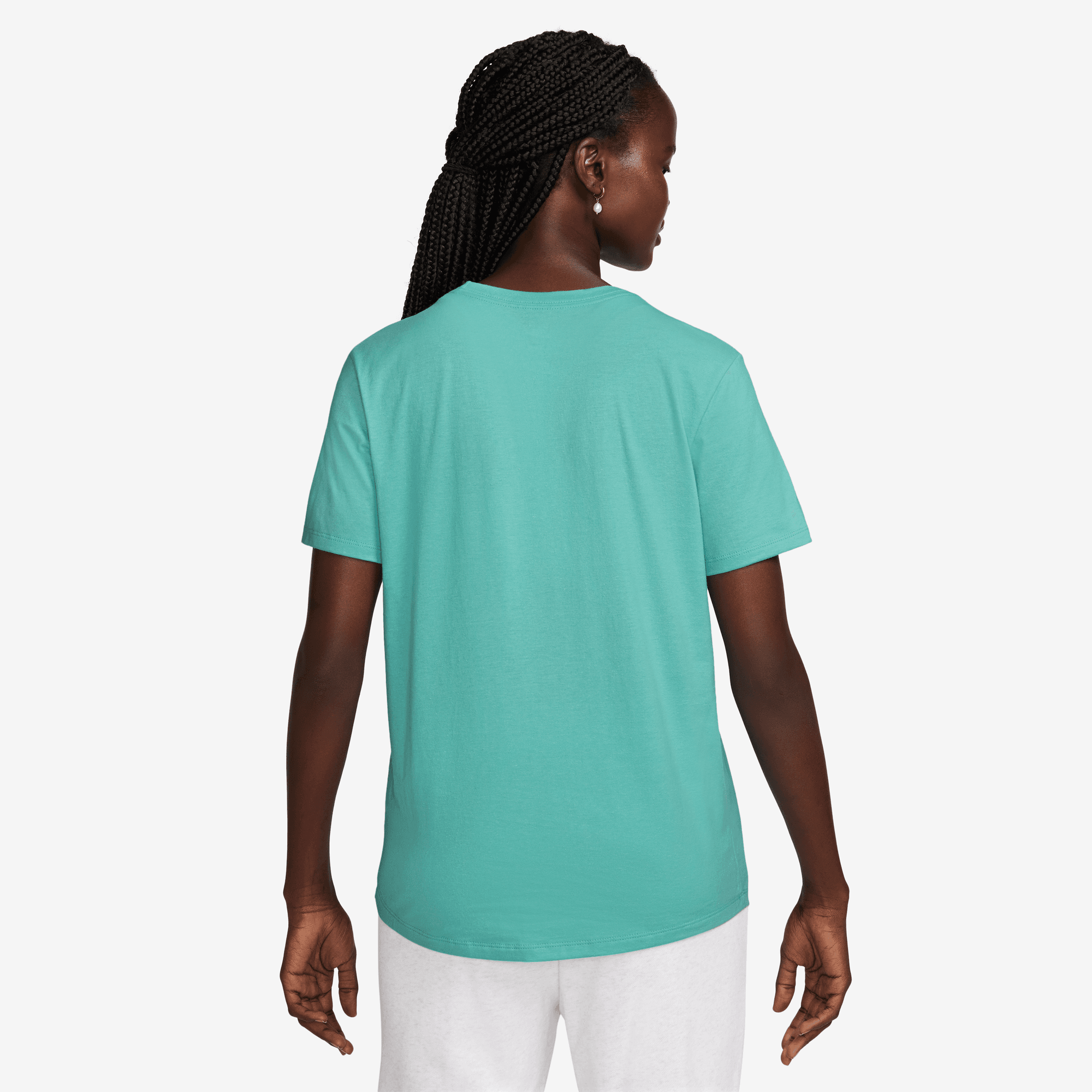 NIKE SPORTSWEAR CLUB ESSENTIALS WOMEN'S T-SHIRT