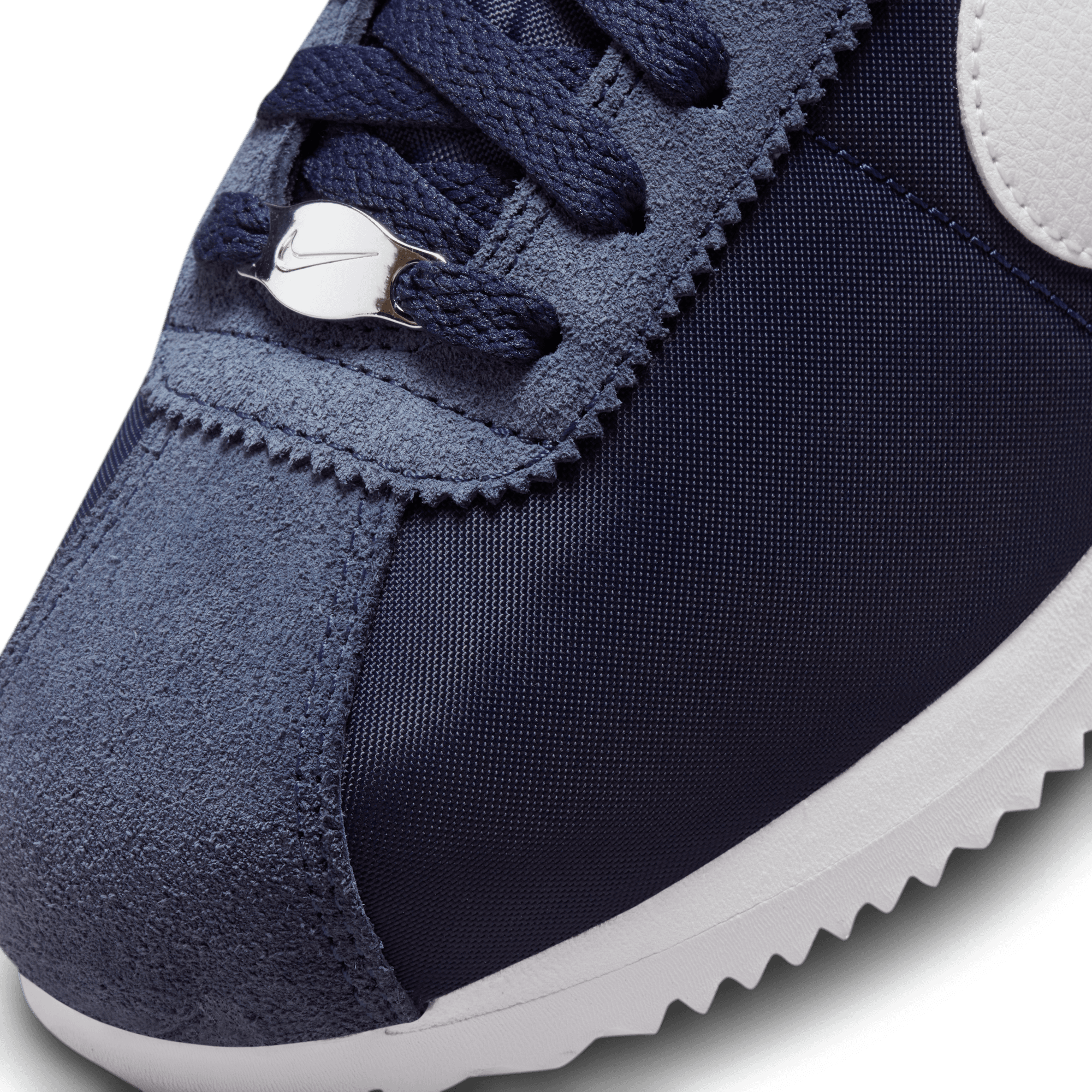 Womens navy blue nike cortez sales