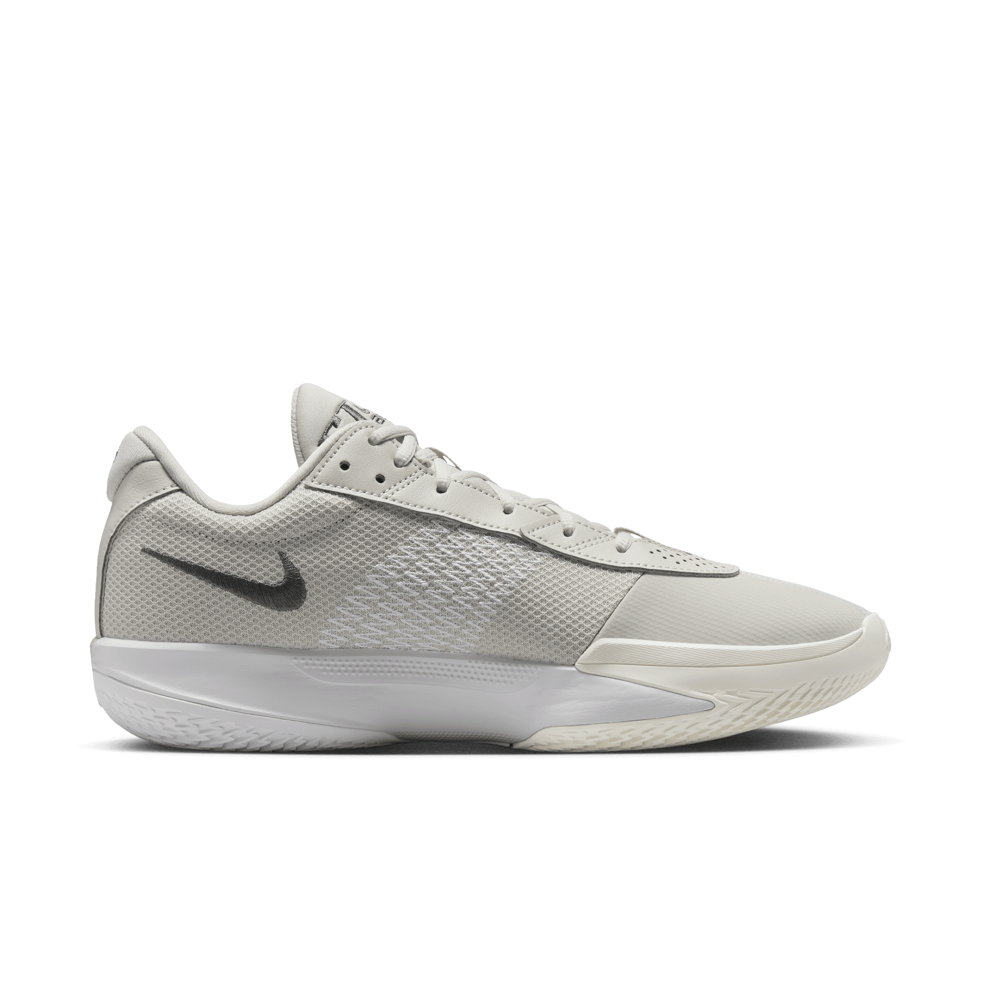 NIKE G.T. CUT ACADEMY EP BASKETBALL SHOES