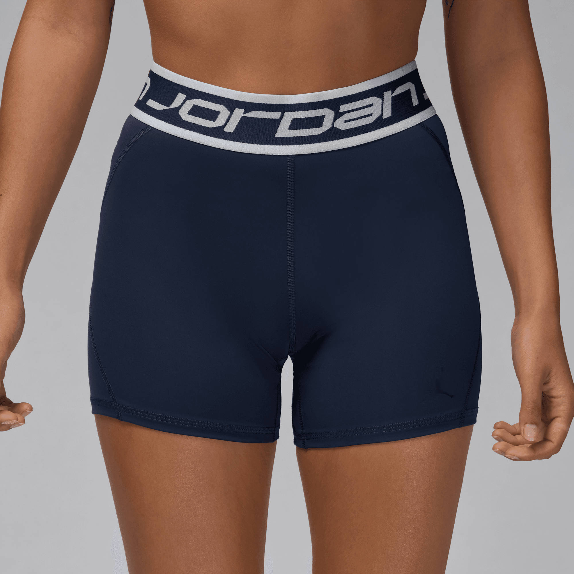 JORDAN SPORT WOMEN'S 5" SHORTS