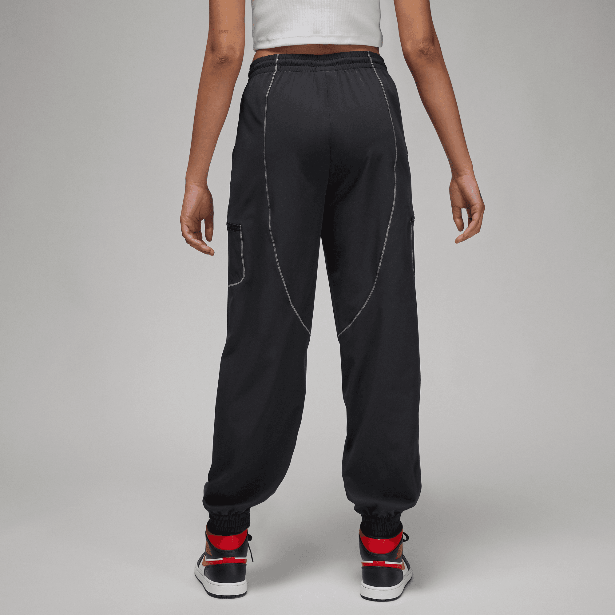 JORDAN SPORT WOMEN'S TUNNEL PANTS