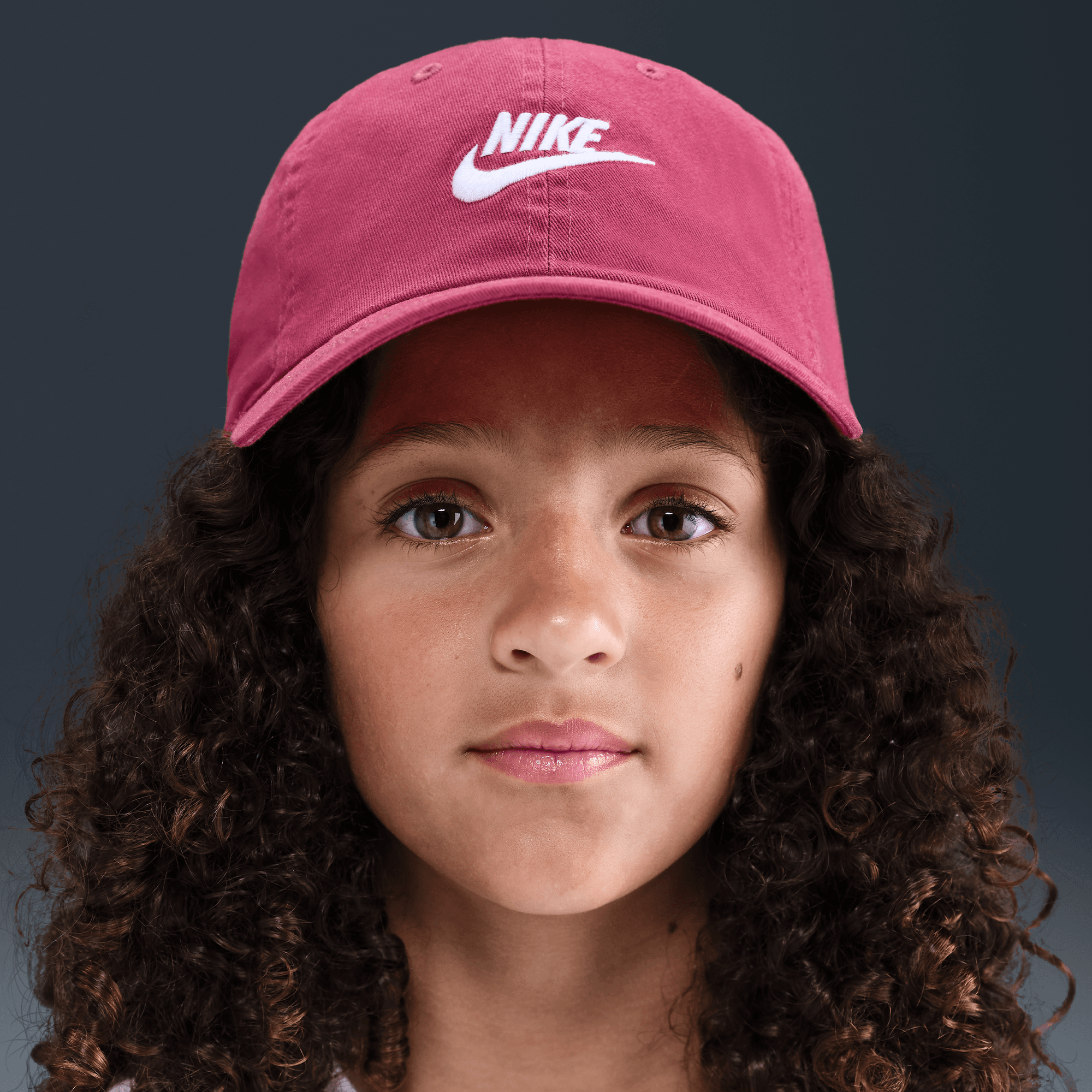 NIKE CLUB KIDS' UNSTRUCTURED FUTURA WASH CAP