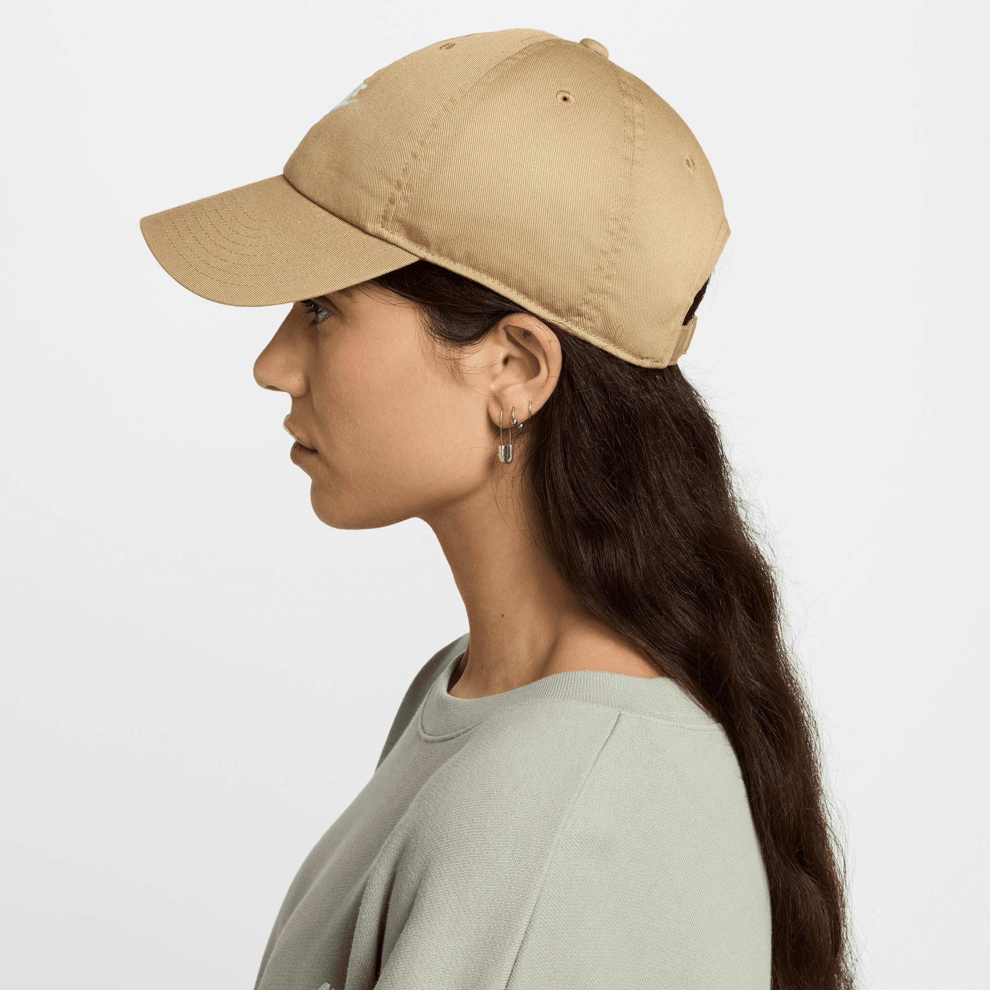 NIKE CLUB UNSTRUCTURED FUTURA WASH CAP