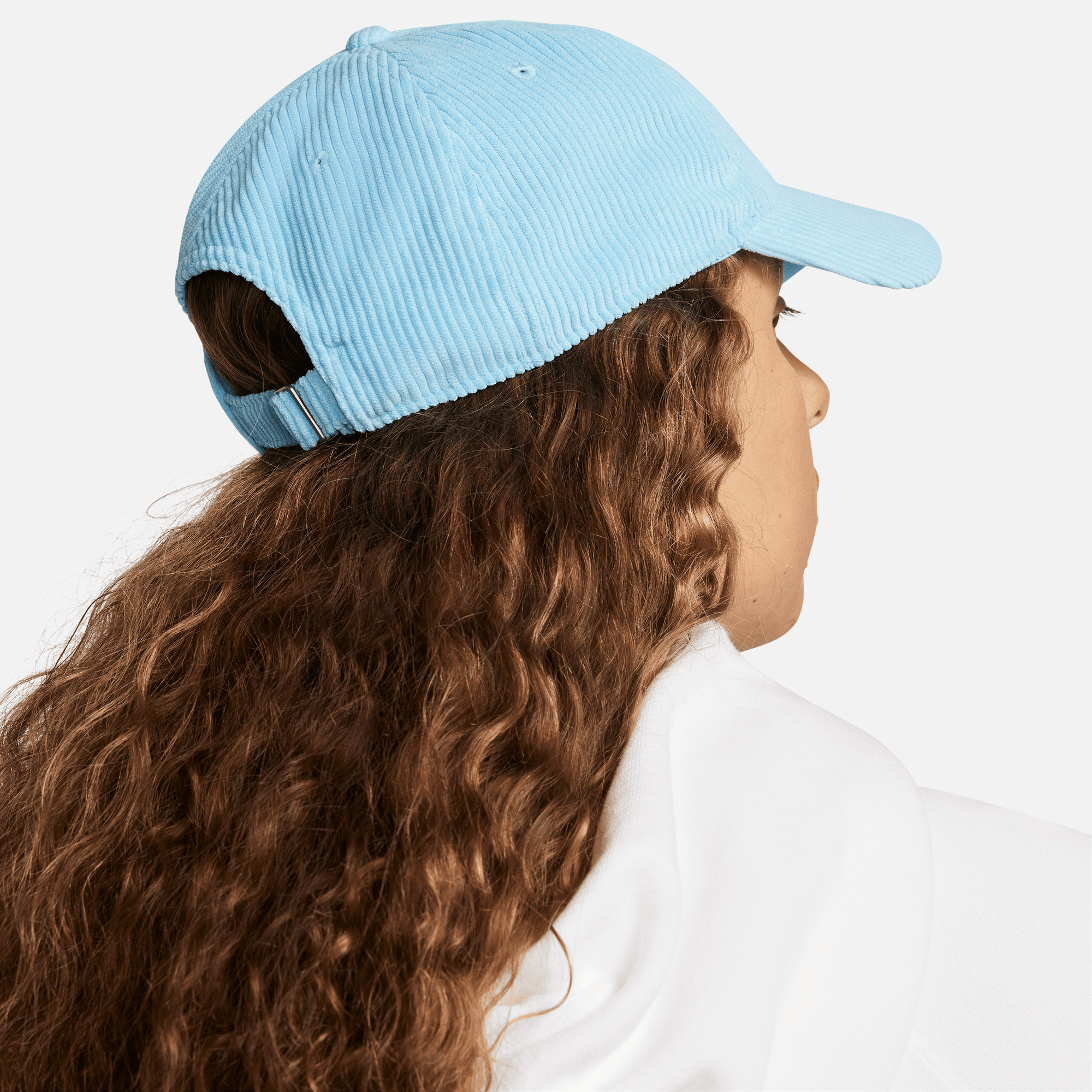 NIKE CLUB CAP UNSTRUCTURED CORDUROY CAP