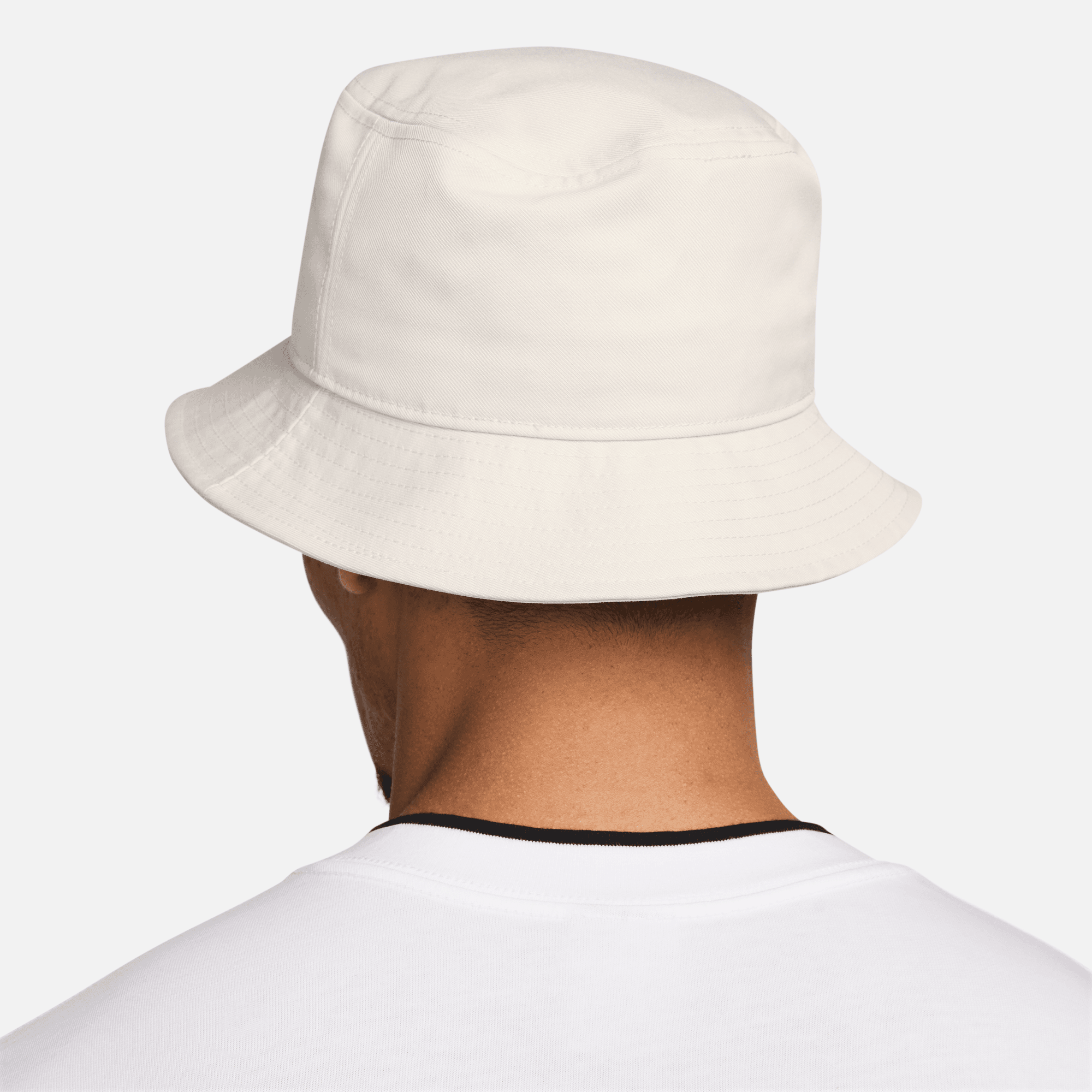 NIKE APEX SWOOSH BUCKET HAT