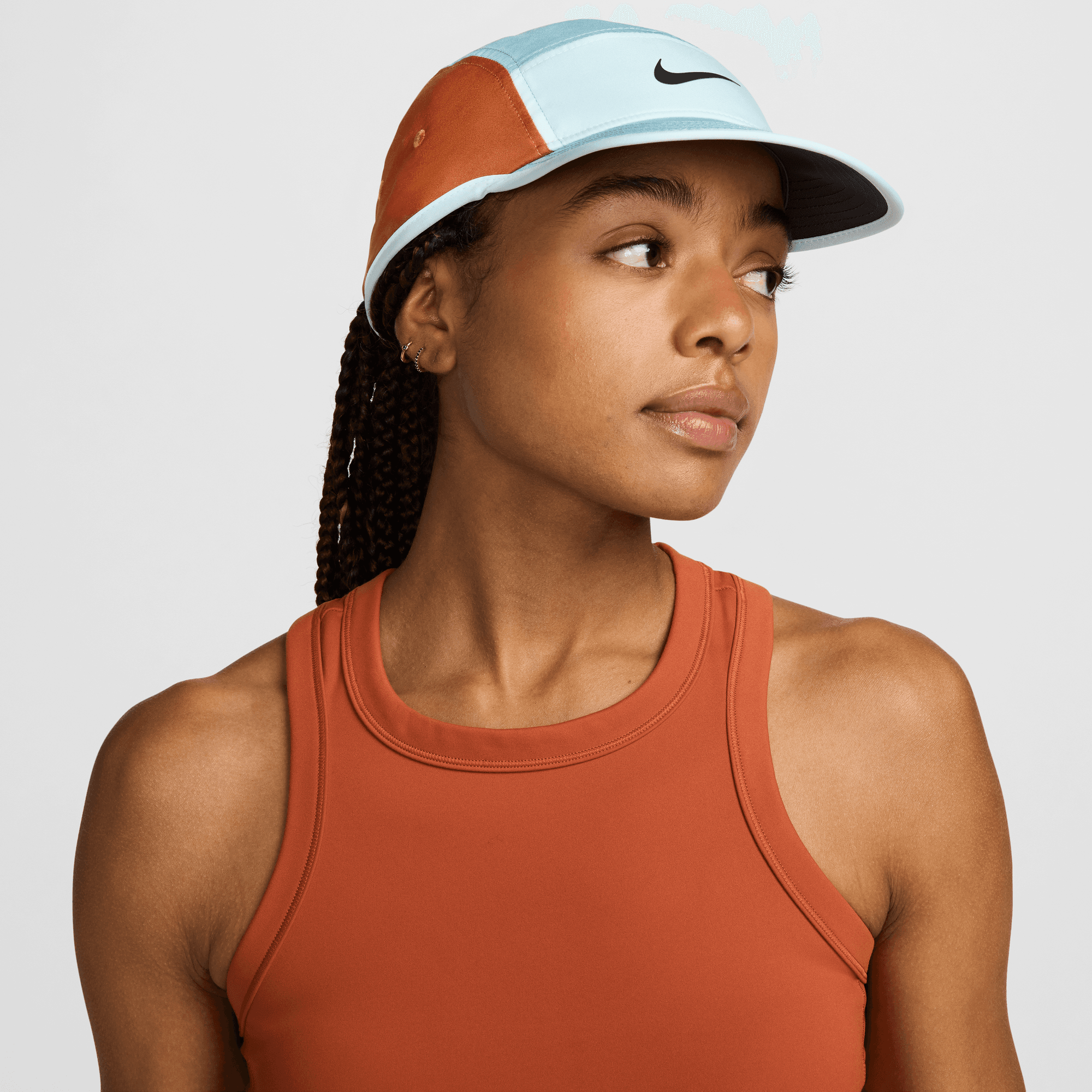 NIKE DRI-FIT FLY UNSTRUCTURED SWOOSH CAP