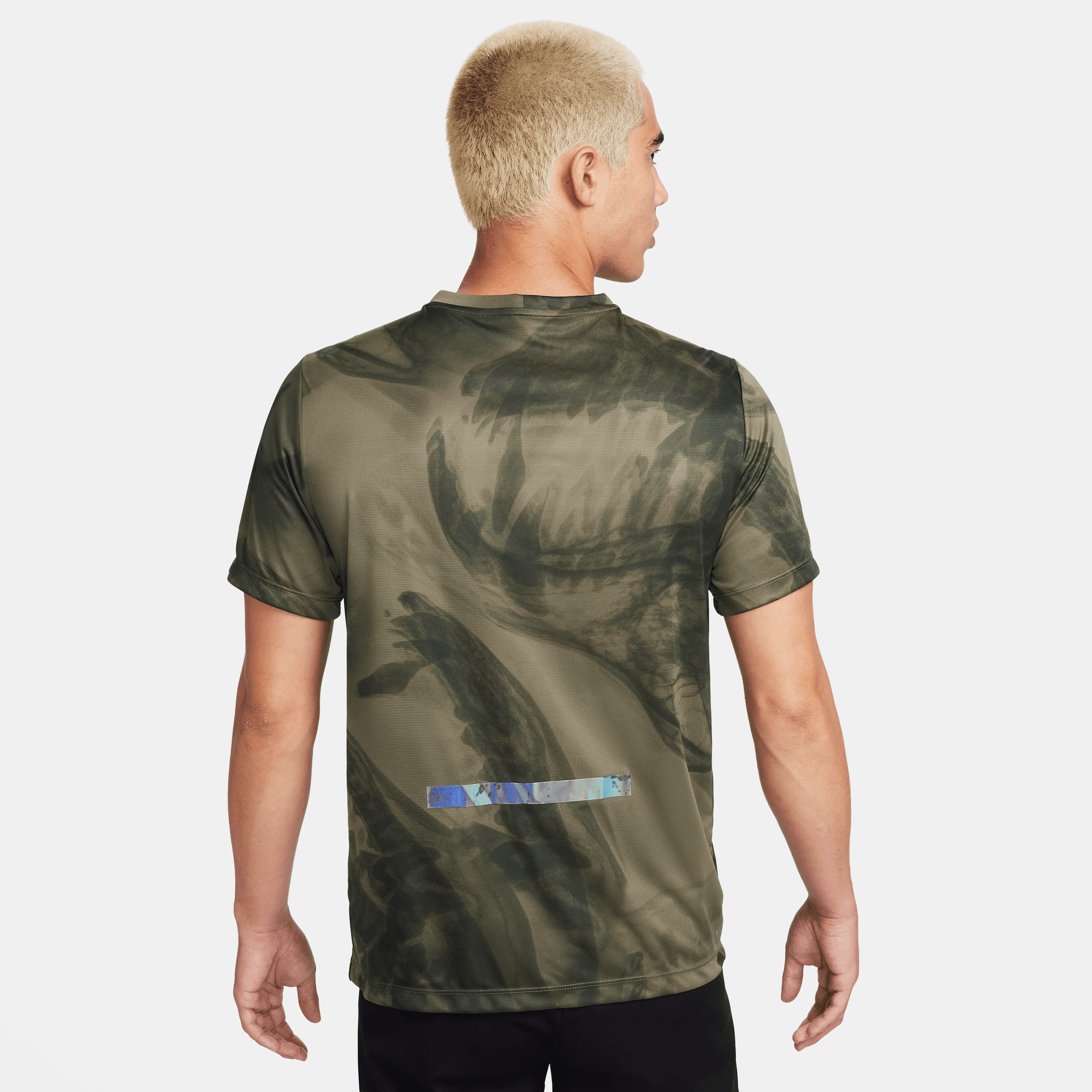 Nike rise best sale 365 camo