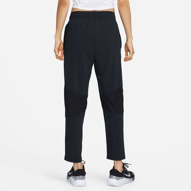 NIKE DRI-FIT FAST  WOMEN'S MID-RISE 7/8 RUNNING PANTS