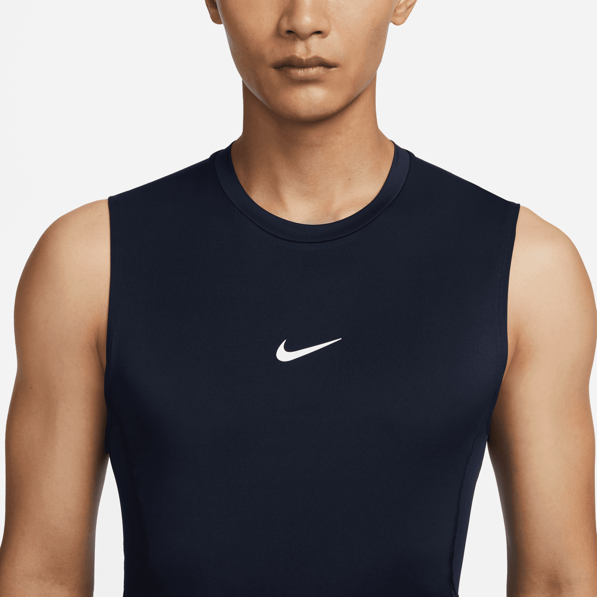 NIKE PRO MEN'S DRI-FIT TIGHT SLEEVELESS FITNESS TOP