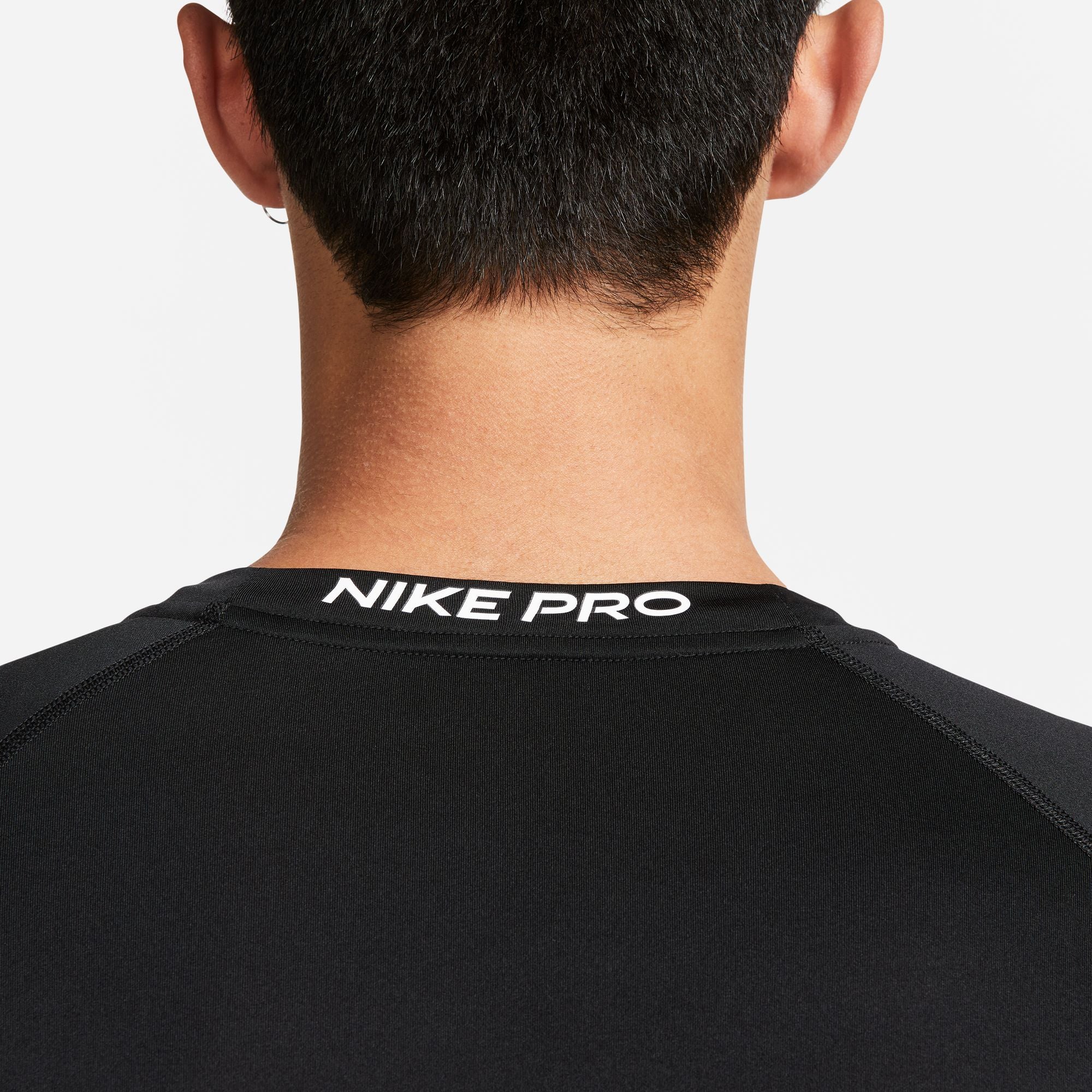 NIKE PRO DRI-FIT MEN'S TIGHT SHORT-SLEEVE TOP BLACK/WHITE – Park Access