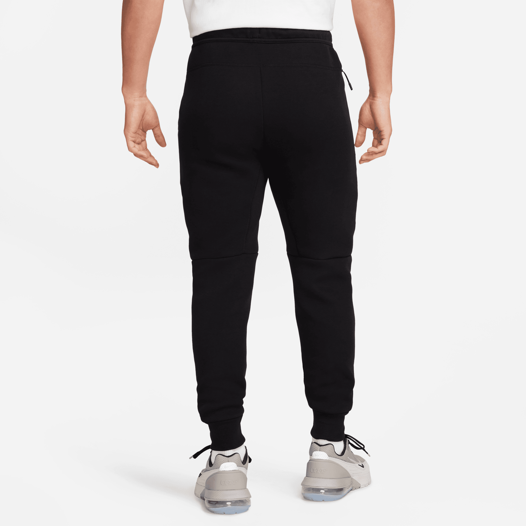 NIKE SPORTSWEAR TECH FLEECE MEN S SLIM FIT JOGGERS BLACK BLACK