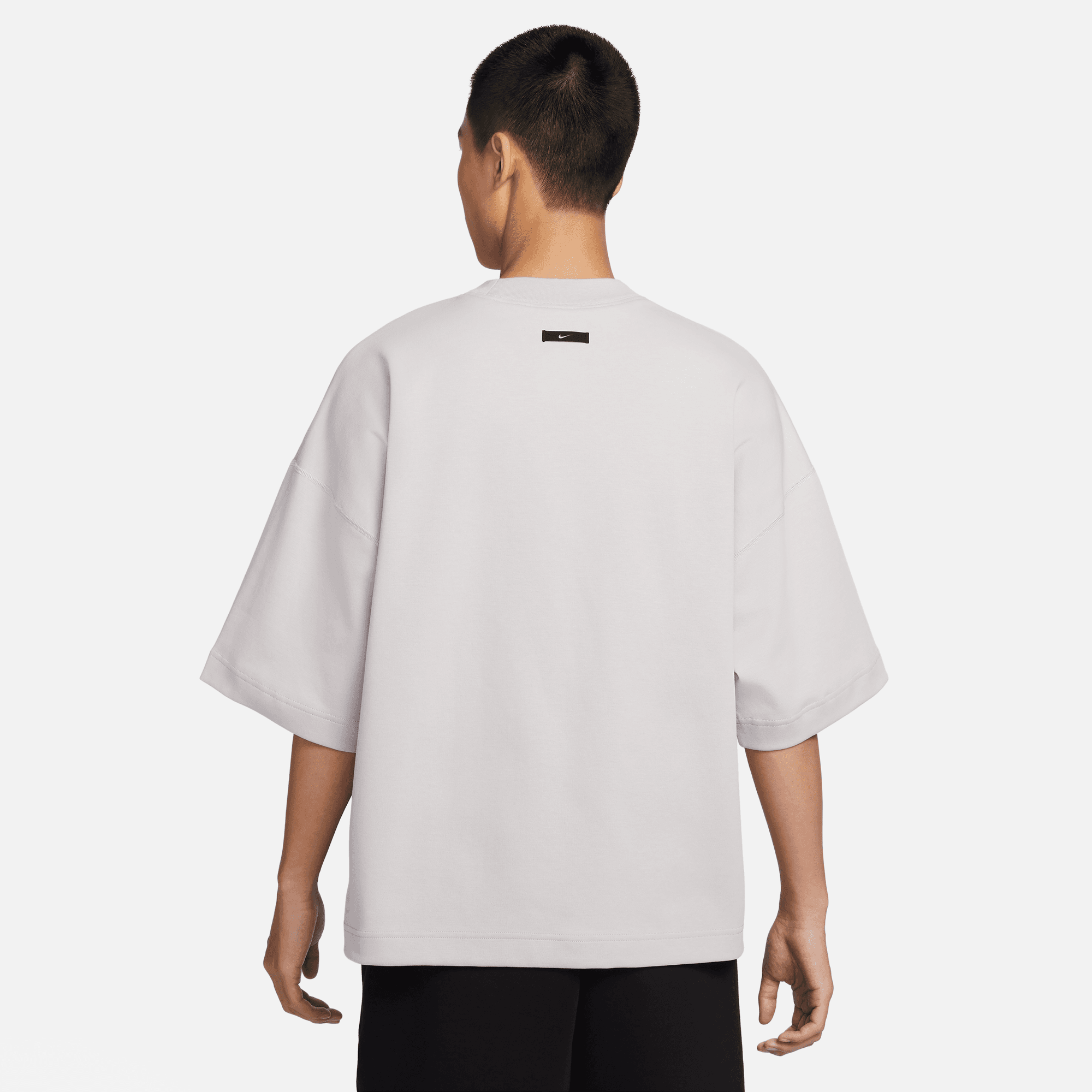 NIKE SPORTSWEAR TECH FLEECE REIMAGINED MEN'S OVERSIZED SHORT-SLEEVE TOP