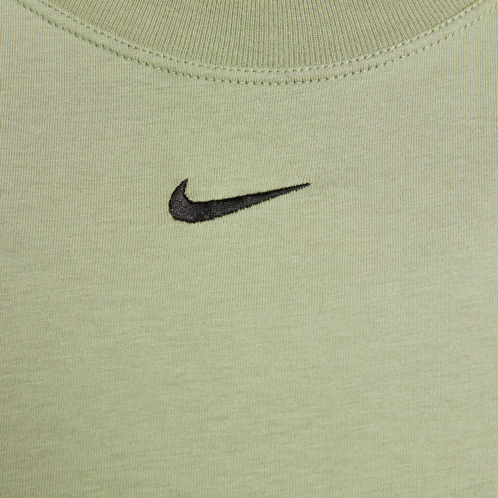 ﻿NIKE SPORTSWEAR ﻿WOMEN'S T-SHIRT