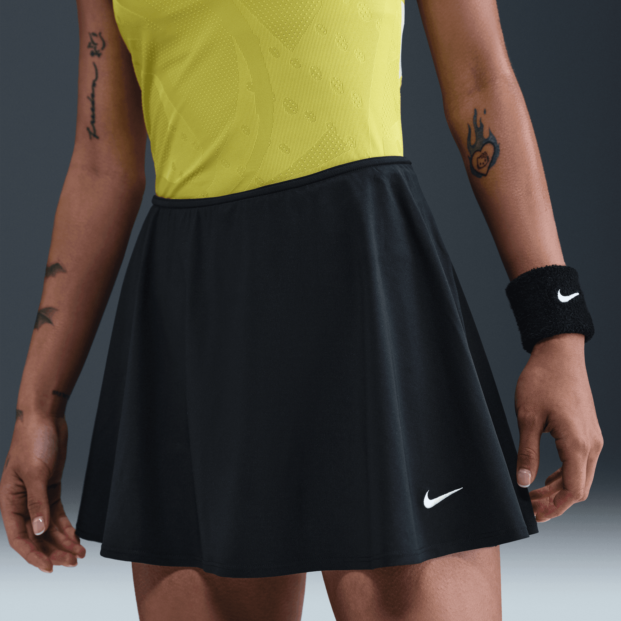 NIKE VICTORY WOMEN'S DRI-FIT FLOUNCY TENNIS SKIRT