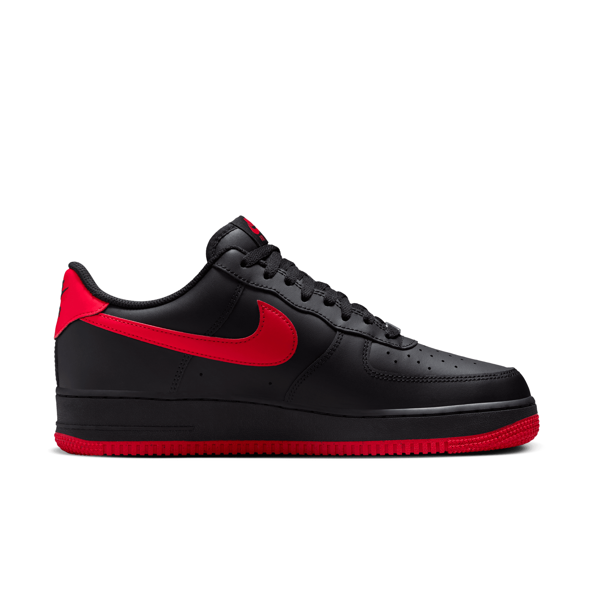 NIKE AIR FORCE 1 '07 MEN'S SHOES