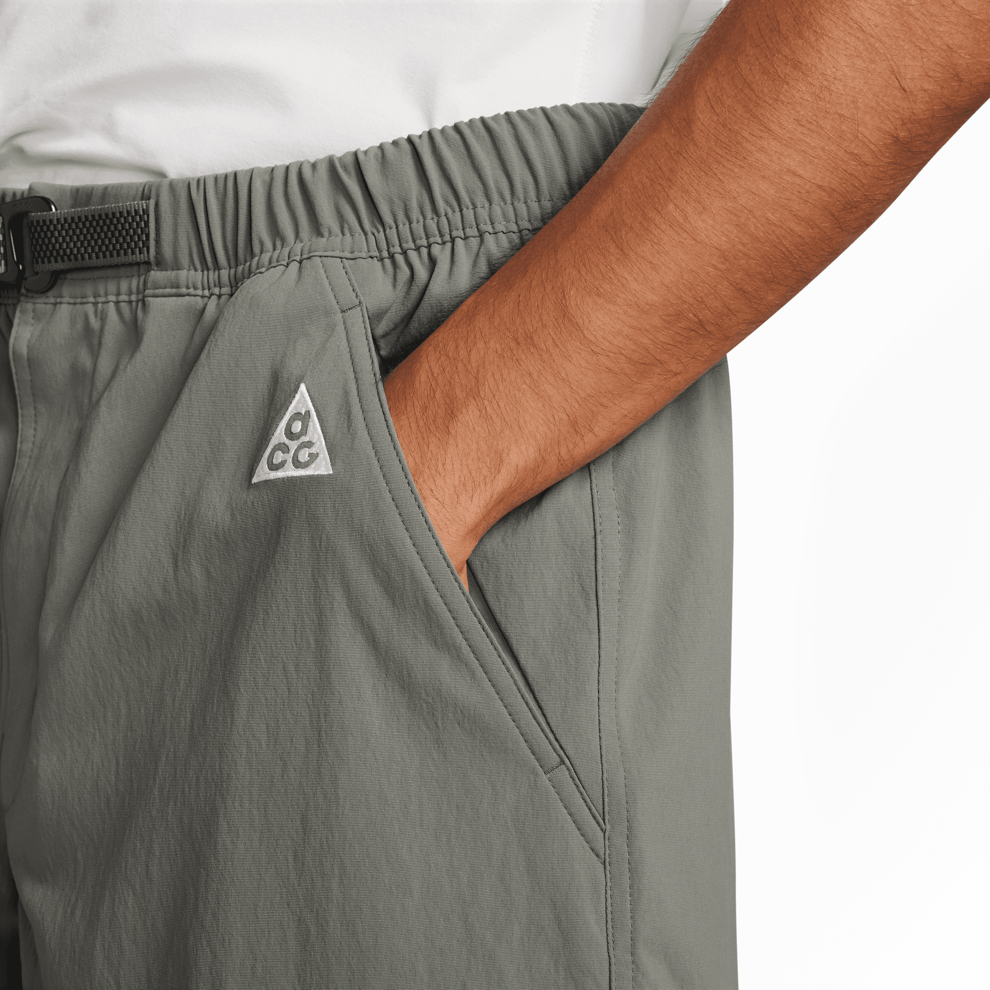 NIKE ACG MEN'S HIKING SHORTS DARK STUCCO/SUMMIT WHITE – Park Access