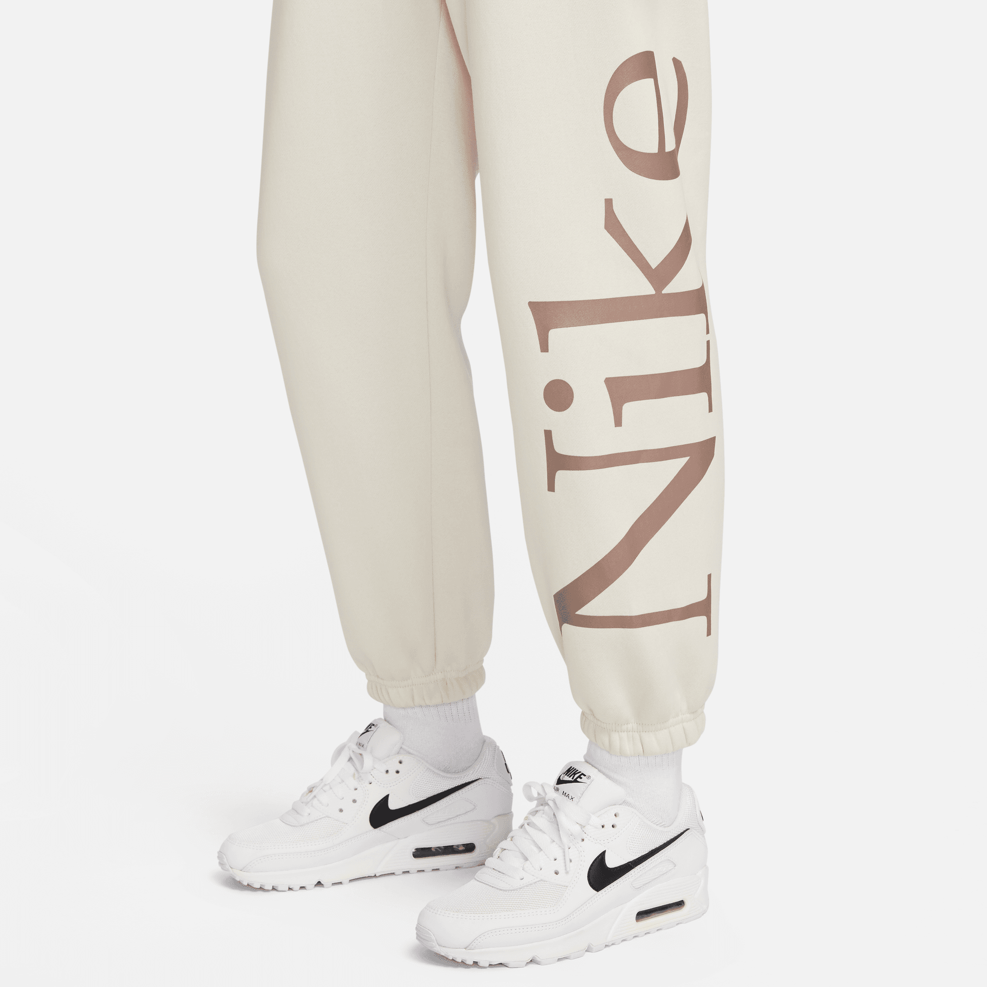 NIKE SPORTSWEAR PHOENIX FLEECE WOMEN'S OVERSIZED LOGO SWEATPANTS LT ...